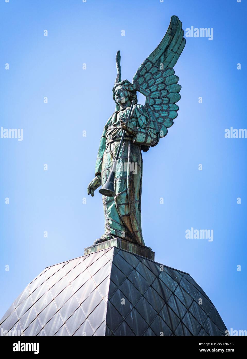 Vista dell'angelo dalla Cappella di Notre-Dame-de-Bon-Secours Foto Stock