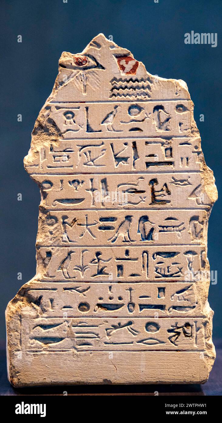 Gli antichi geroglifici egizi della XVIII dinastia, in un museo, in Germania Foto Stock