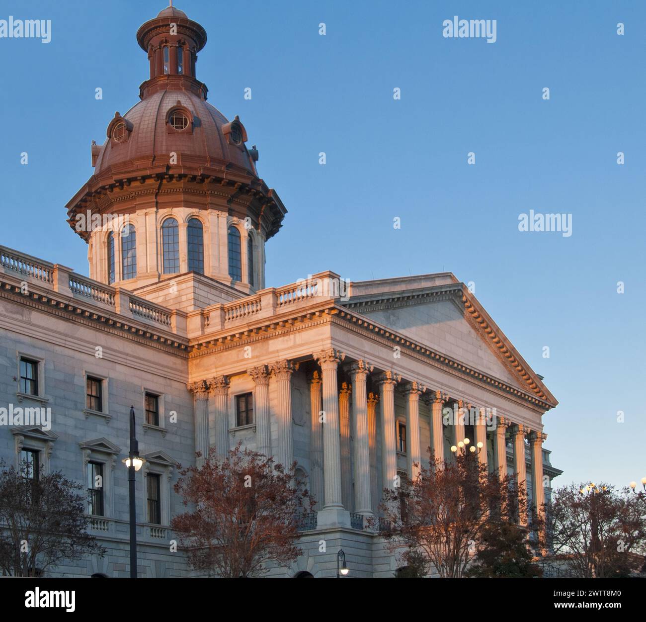 South Carolina State House, costruita in stile revival greco nel 1855, un monumento storico nazionale a Columbia, South Carolina Foto Stock