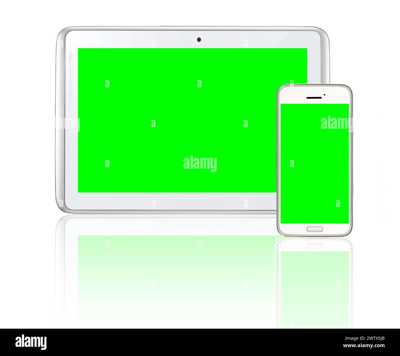 Tablet, studio e schermo verde con smartphone, mockup e dati per l'interfaccia mobile. Tecnologia avanzata, logo e schermo per spazio, connettività e. Foto Stock
