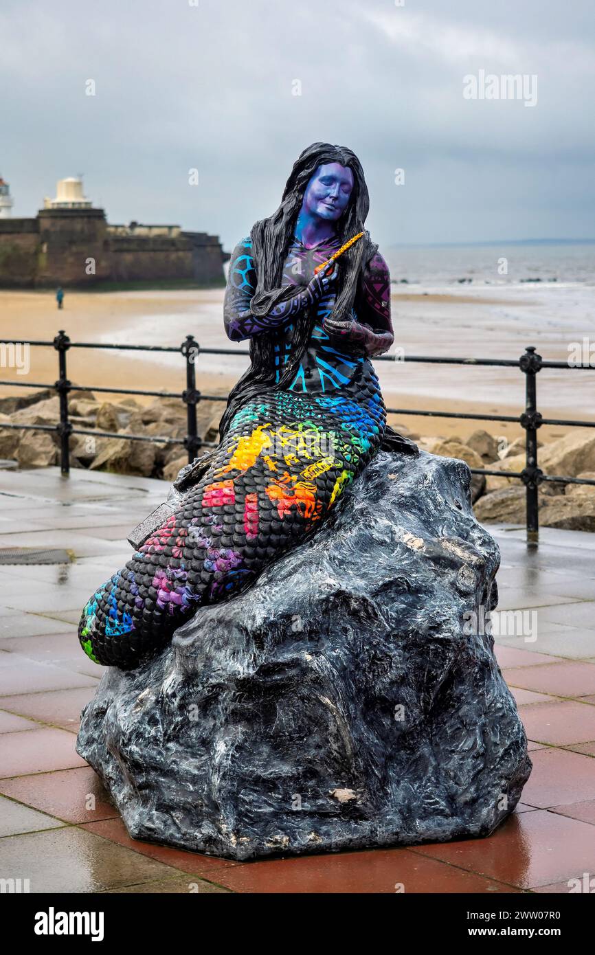 New Brighton Wallesey Regno Unito 2 marzo 2024. Fronte mare presso la statua della sirena di New Brighton. Foto Stock