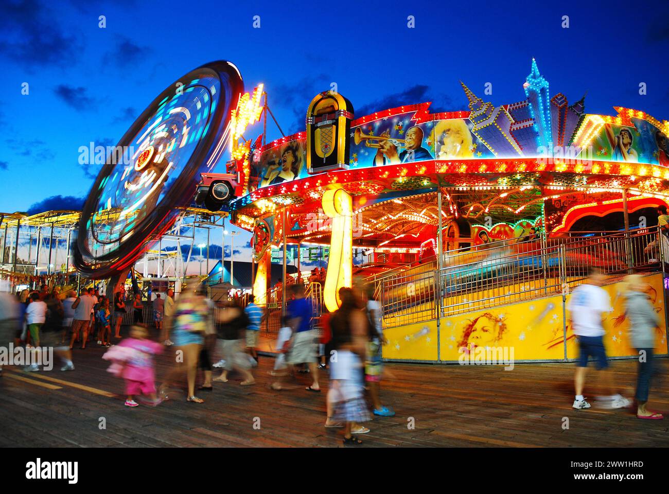 Giostre del parco divertimenti a Seaside Heights, New Jersey Shore Foto Stock