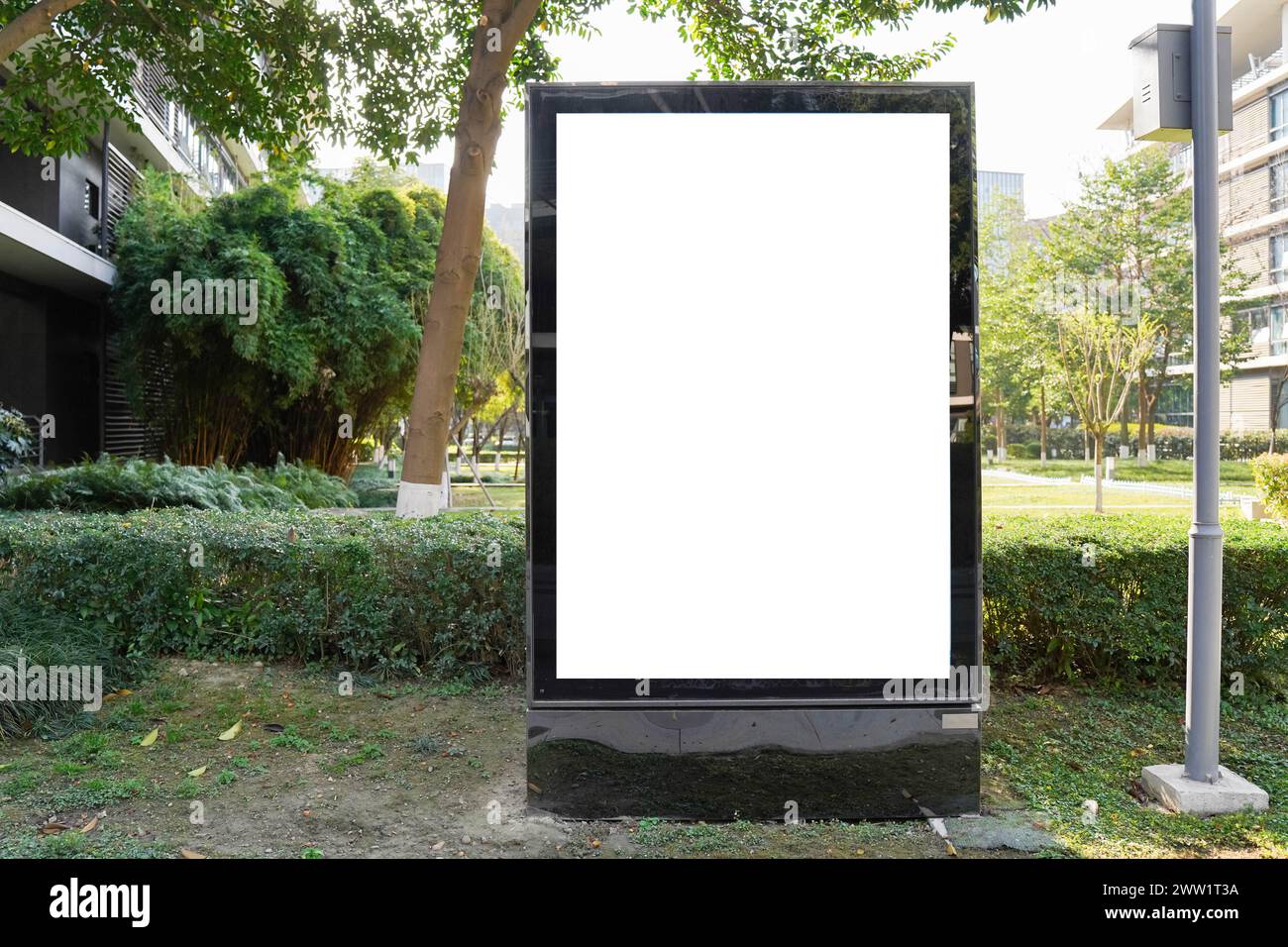 Mockup locale per cartelloni pubblicitari con cornice vuota grande per pubblicità all'aperto Foto Stock