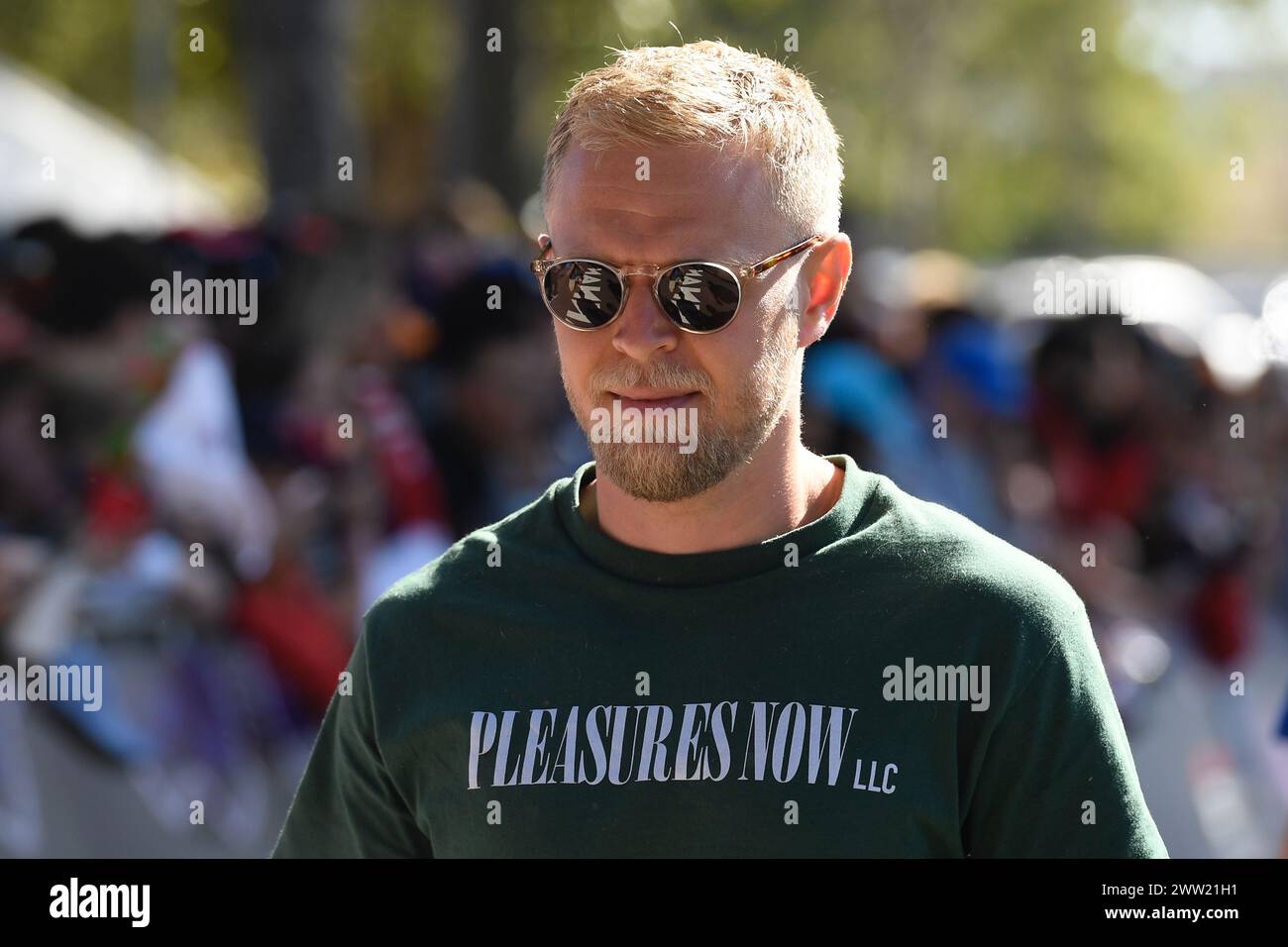 MELBOURNE, AUSTRALIA, 21 marzo 2024. Nella foto: 20 Kevin Magnussen (DNK) MoneyGram Haas F1 Team a Melbourne Walk al FIA Formula 1 Rolex Australian Grand Prix 2024 3° round dal 22 al 24 marzo presso l'Albert Park Street Circuit di Melbourne, Australia. Crediti: Karl Phillipson/Alamy Live News Foto Stock