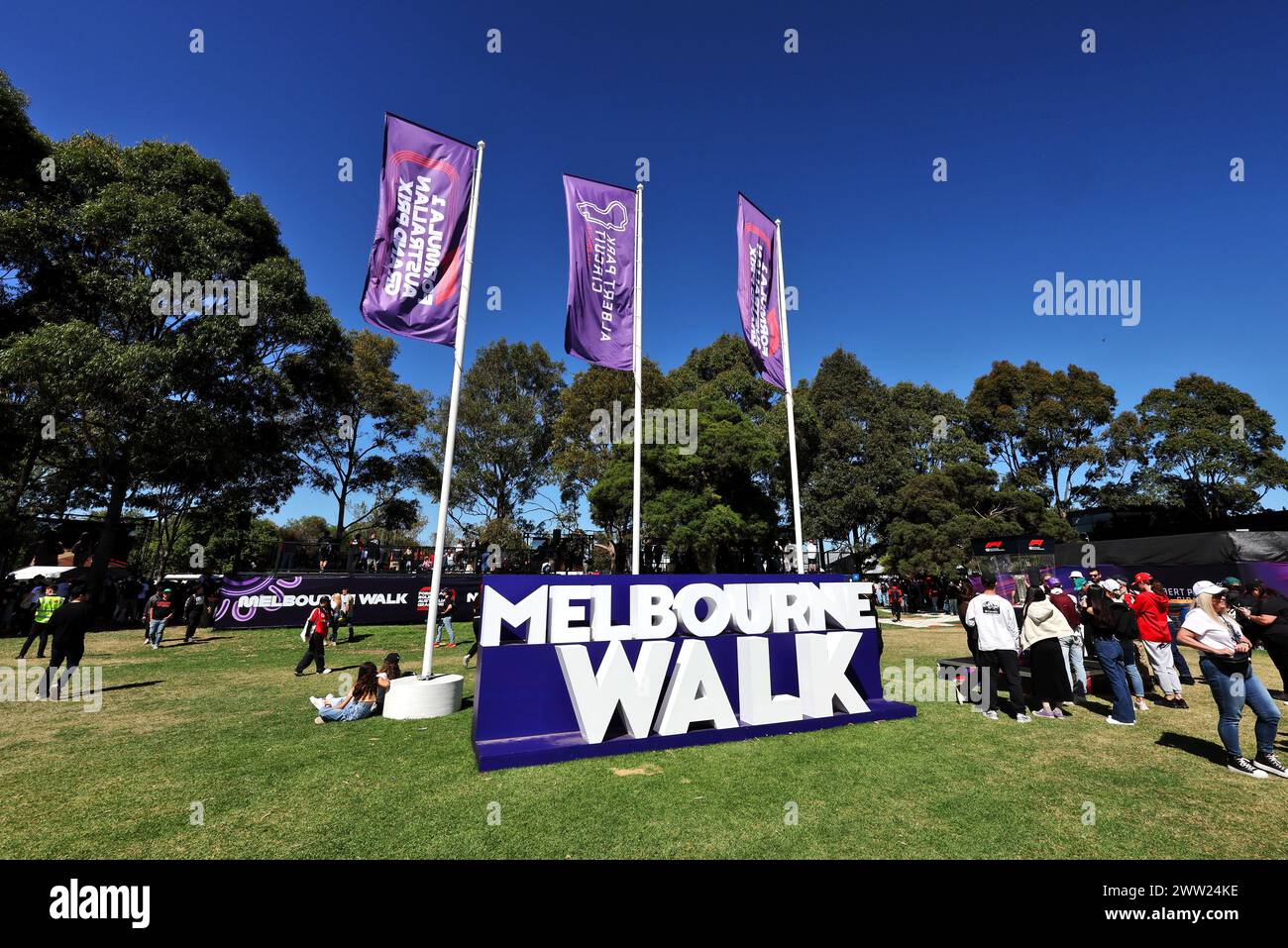 Melbourne, Australia. 21 marzo 2024. Atmosfera del circuito. Campionato del mondo di Formula 1, Rd 3, Gran Premio d'Australia, giovedì 21 marzo 2024. Albert Park, Melbourne, Australia. Crediti: James Moy/Alamy Live News Foto Stock