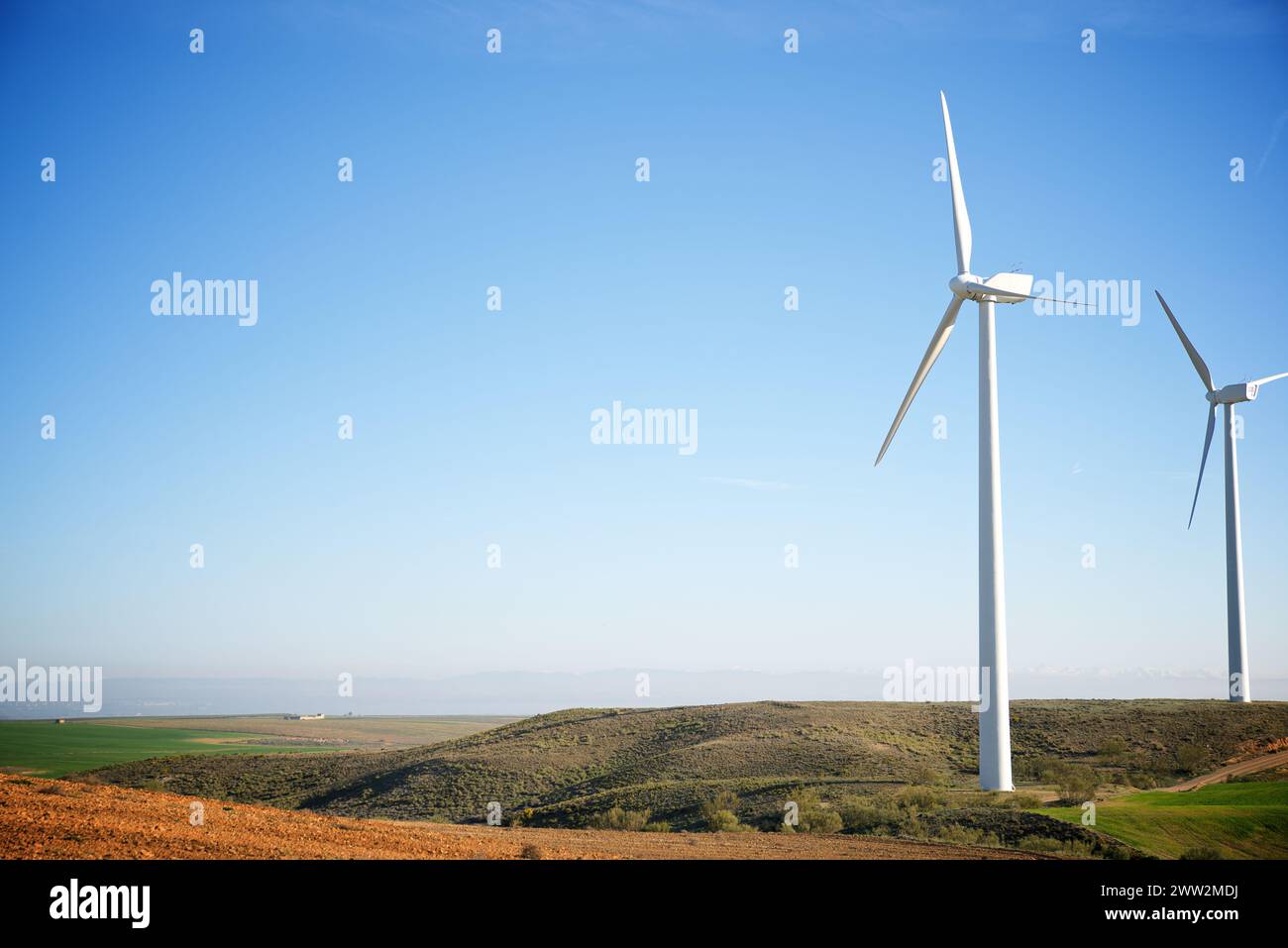 Generatori di turbine eoliche per la produzione di energia elettrica rinnovabile Foto Stock