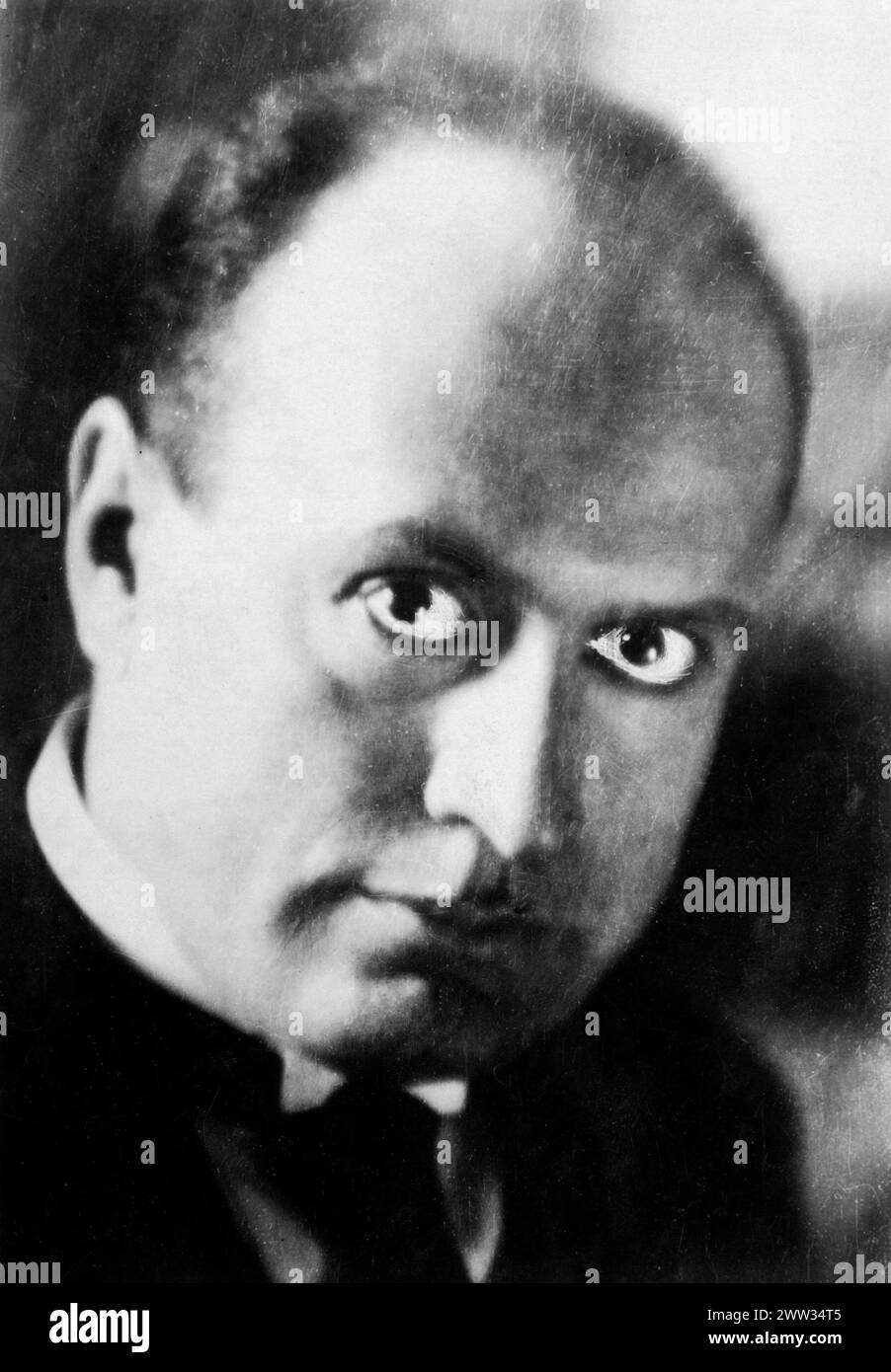 Benito Amilcare Andrea Mussolini (1883 - 1945) - il Duce - dittatore fascista italiano dal 1922-1943 - foto ritoccata a mano, 1924 Foto Stock