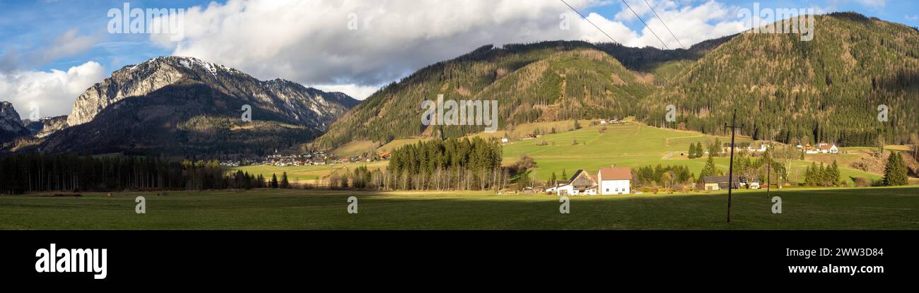 Panorama montano, Berg Messnerin, Oberort, vista panoramica, comune di Tragoess-St Katharein, Stiria, Austria Foto Stock