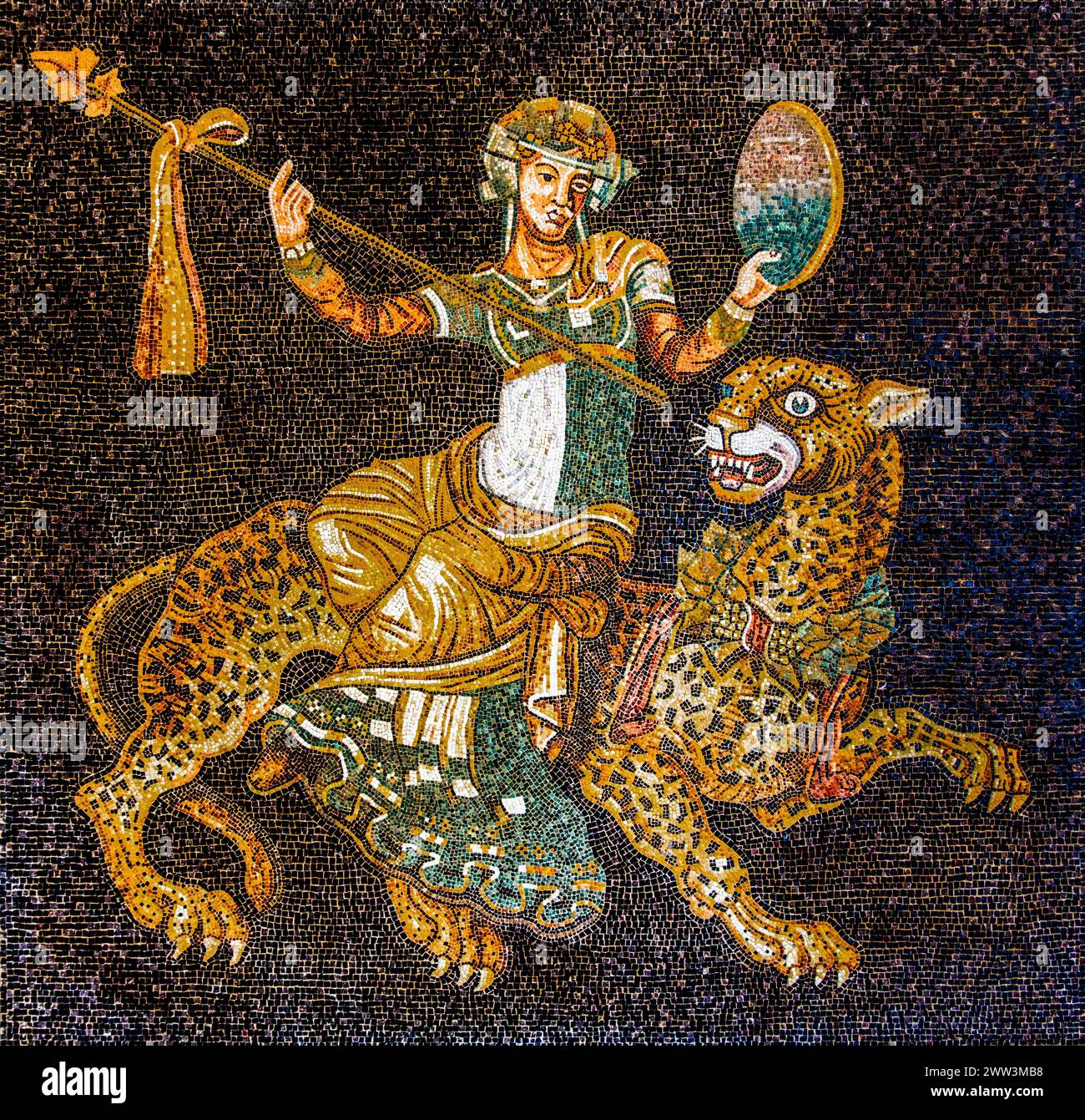 Dioniso sulla pantera, copia mosaico, Delo, Grecia, II secolo, scuola di mosaici che produce maestri mosaici, Spilimbergo, città dell'arte mosaica, Friuli Foto Stock