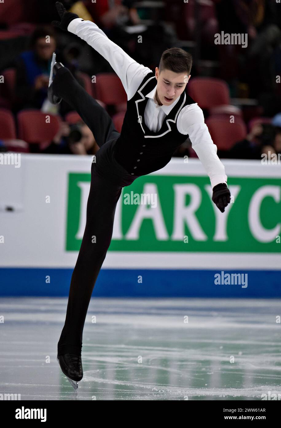 Montreal, Canada. 21 marzo 2024. Aleksandr Vlasenko dell'Ungheria gareggia durante il programma maschile corto ai Campionati mondiali di pattinaggio di figura dell'Unione Internazionale di pattinaggio di figura (ISU) al Bell Centre di Montreal, Canada, il 21 marzo 2024. Crediti: Andrew Soong/Xinhua/Alamy Live News Foto Stock