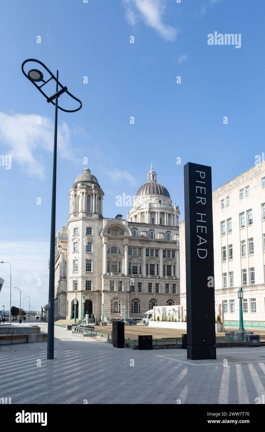 Liverpool, regno unito 16 maggio 2023 Museo di Liverpool e Palazzo del Porto di Liverpool a Pier Head Foto Stock