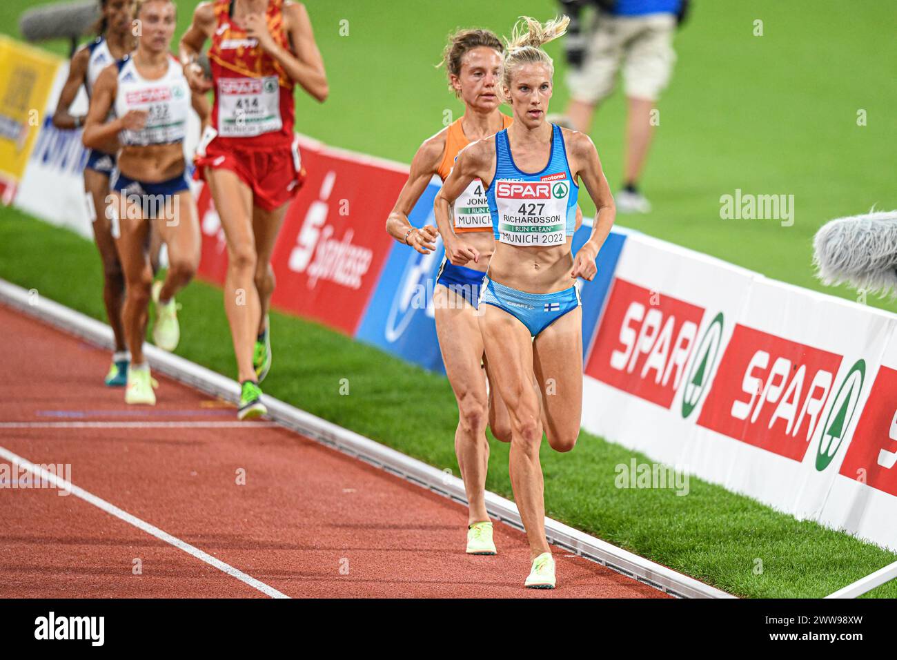 Camilla Richardsson (Finlandia), Silke Jonkman (Paesi Bassi). 10.000 metri per donne. Campionati europei di atletica leggera di Monaco 2022 Foto Stock