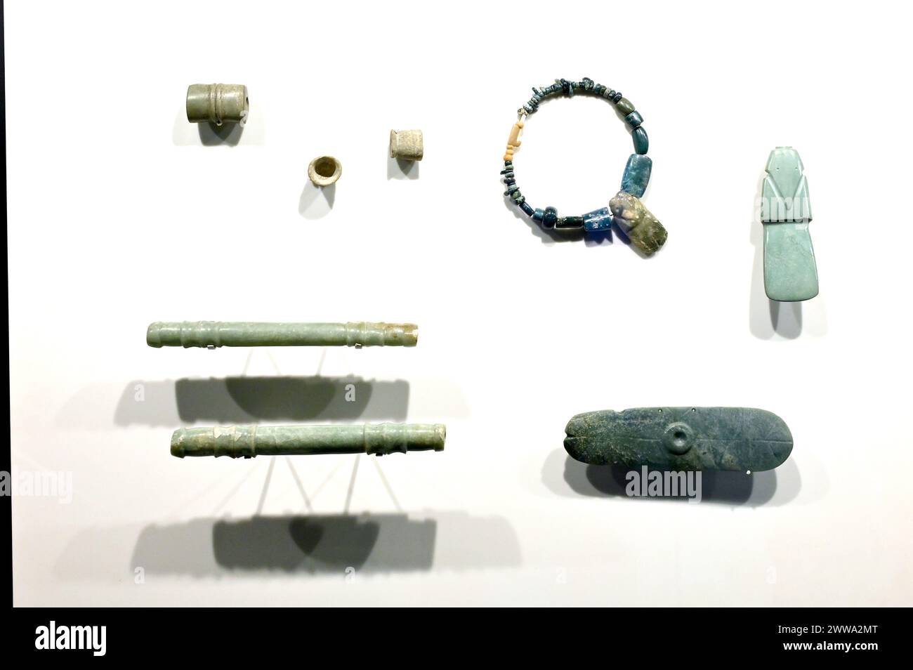 SAN JOSÉ, PROVINCIA DI SAN JOSÉ, COSTA RICA: Il Museo della Giada e della cultura precolombiana presenta una vasta collezione di manufatti della Costa Rica. Foto Stock