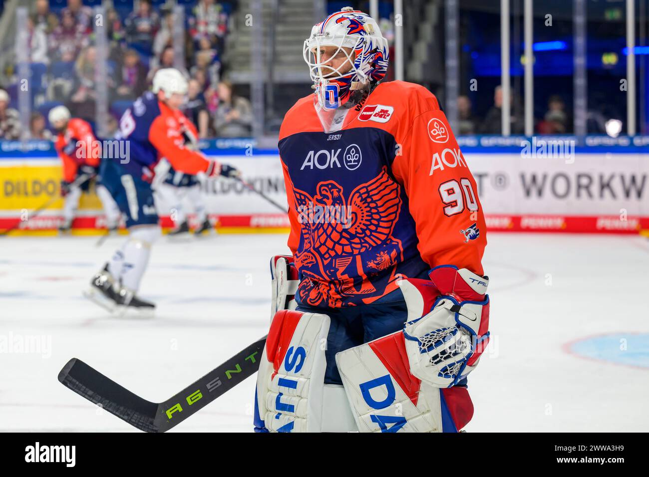 Felix Brueckmann (Adler Mannheim, 90), Freisteller, playoff, Viertelfinale Spiel 3, Eisbaeren Berlin vs Adler Mannheim, DEL, Eishockey, Uber Arena, Foto Stock