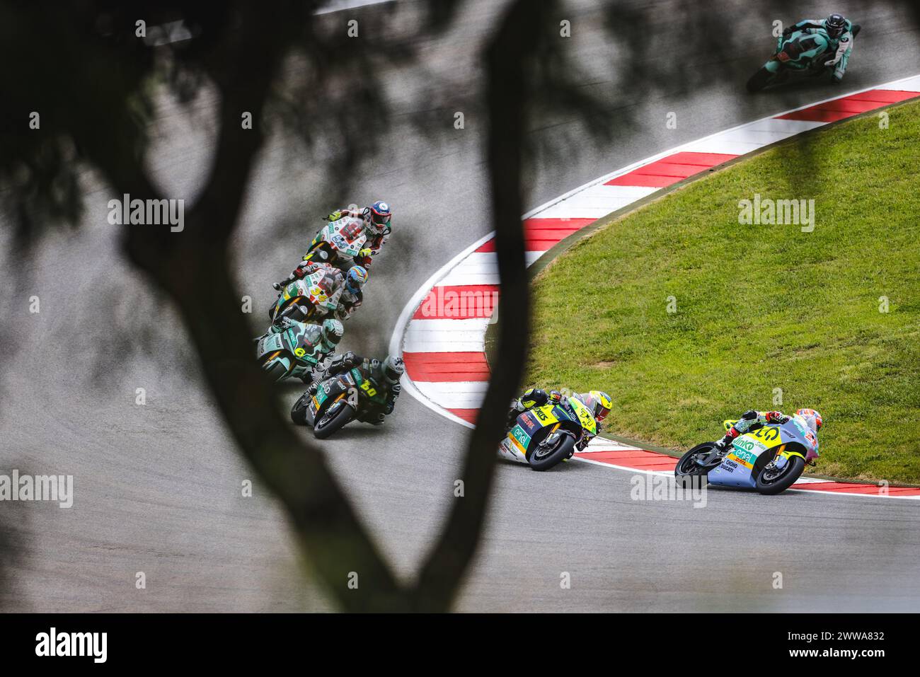 Portimao, Portogallo. 22 marzo 2024. Vista generale della gara di qualificazione numero uno MotoE del Gran Premio di Tissot del Portogallo svoltasi sul circuito Internazionale di Algarve a Portimao. (Foto di Henrique Casinhas/SOPA Images/Sipa USA) credito: SIPA USA/Alamy Live News Foto Stock