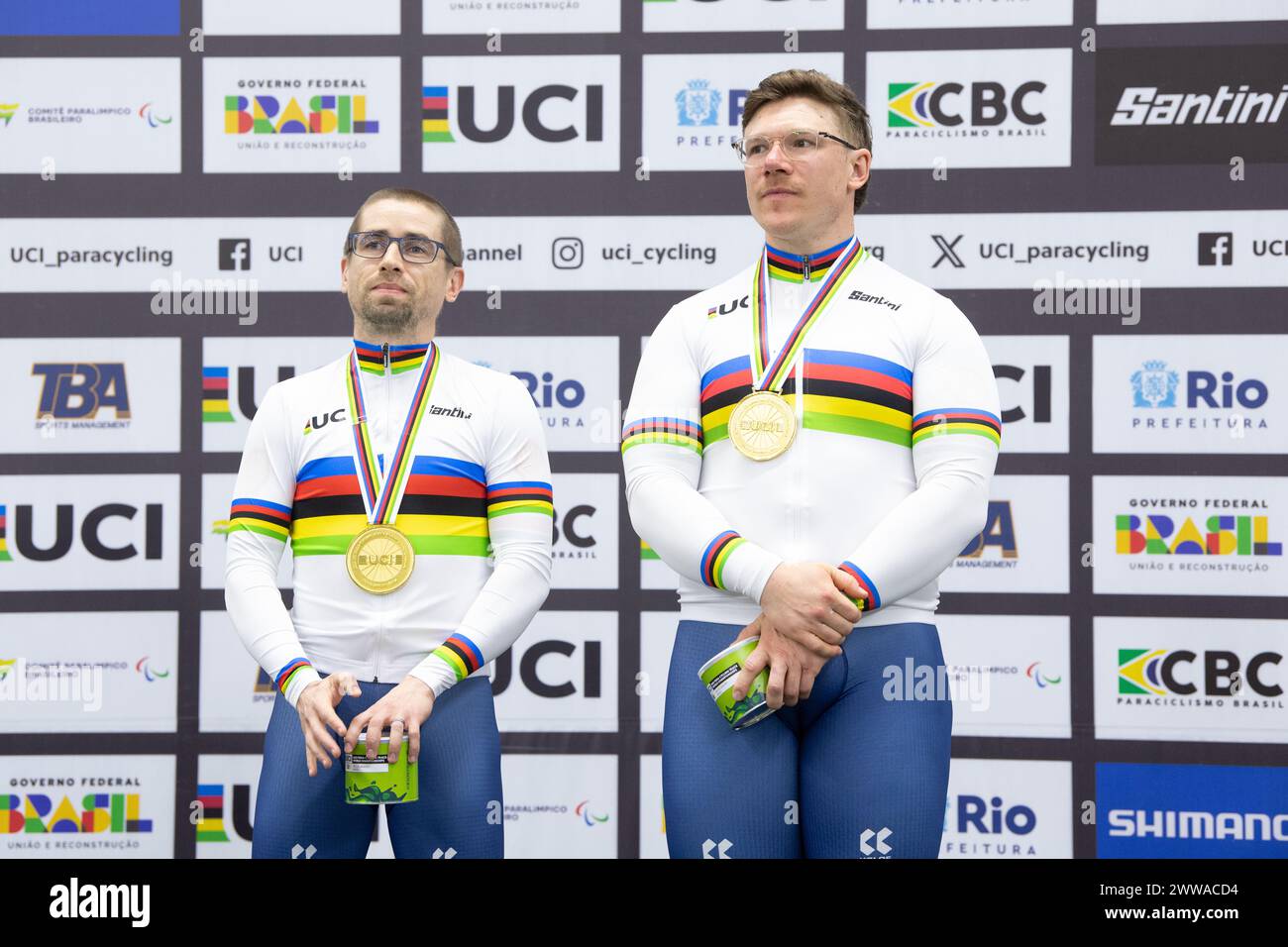 Rio de Janeiro, Brasile. 22 marzo 2024. Campioni del mondo nel tandem cieco maschile, cronometro a chilometri, il team britannico, Neil Fachie (L) e Mathew Rotherham (R) pilota. Crediti: Casey B. Gibson/Alamy Live News Foto Stock