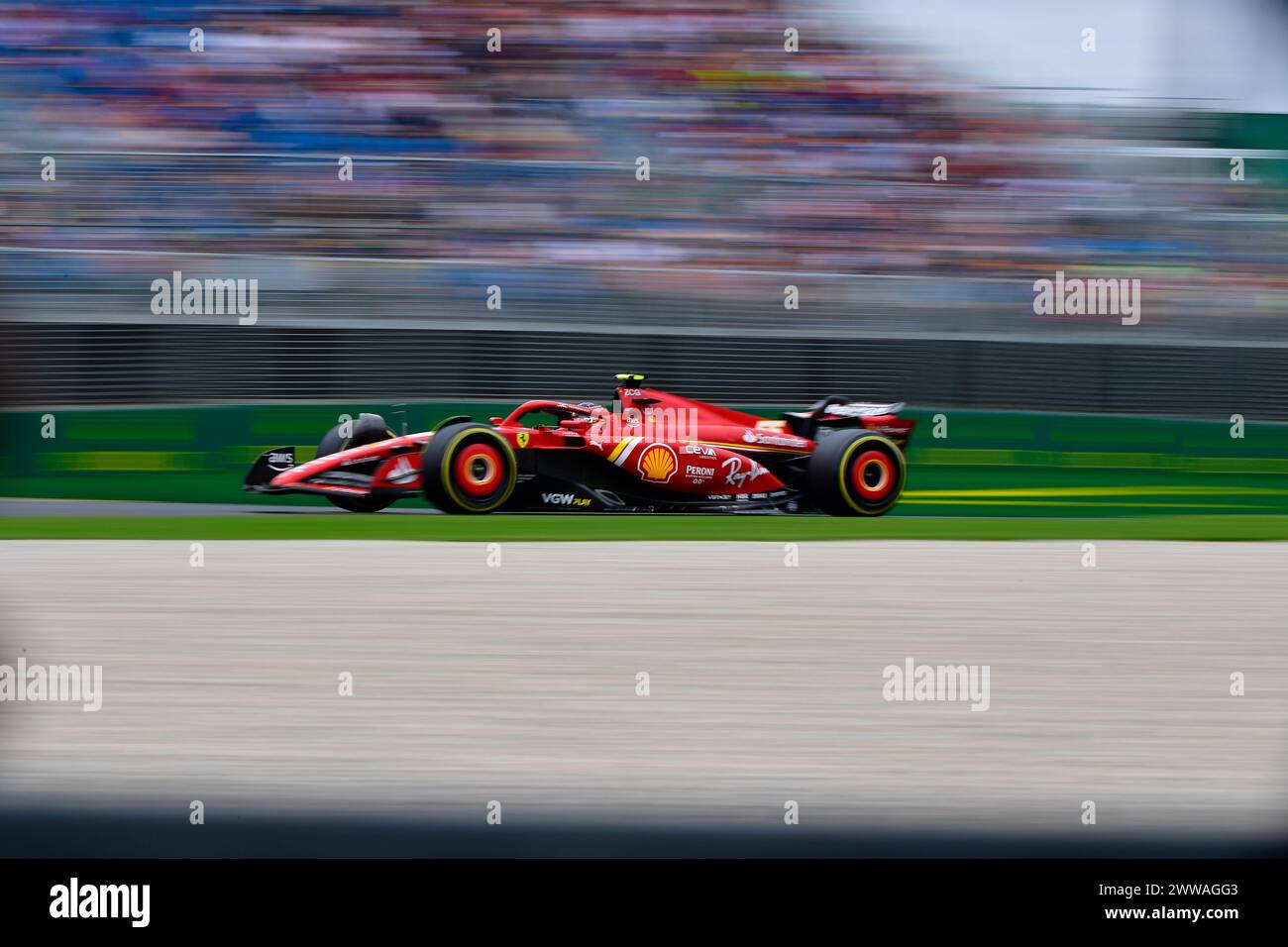 MELBOURNE, AUSTRALIA. 23 marzo 2024. 16 Charles Leclerc (MCO) Scuderia Ferrari durante la sessione di prove libere 3 al FIA Formula 1 Rolex Australian Grand Prix 2024 3° round dal 22 al 24 marzo presso l'Albert Park Street Circuit di Melbourne, Australia. Crediti: Karl Phillipson/Alamy Live News Foto Stock