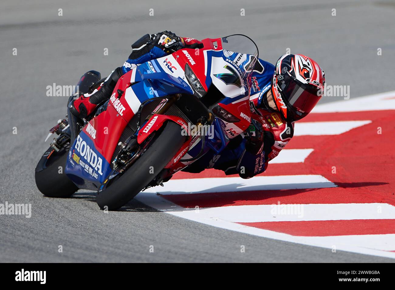 Barcellona, Spagna. 22 marzo 2024. Iker Lecuona dalla Spagna del Team HRC con Honda Cbr1000 RR-R durante il Campionato del mondo MOTUL FIM Superbike 2024 - Pirelli Catalunya Round sul circuito di Barcellona-Catalunya il 22 marzo 2024 a Barcellona, Spagna (Credit Image: © David Ramirez/DAX via ZUMA Press Wire) SOLO USO EDITORIALE! Non per USO commerciale! Foto Stock