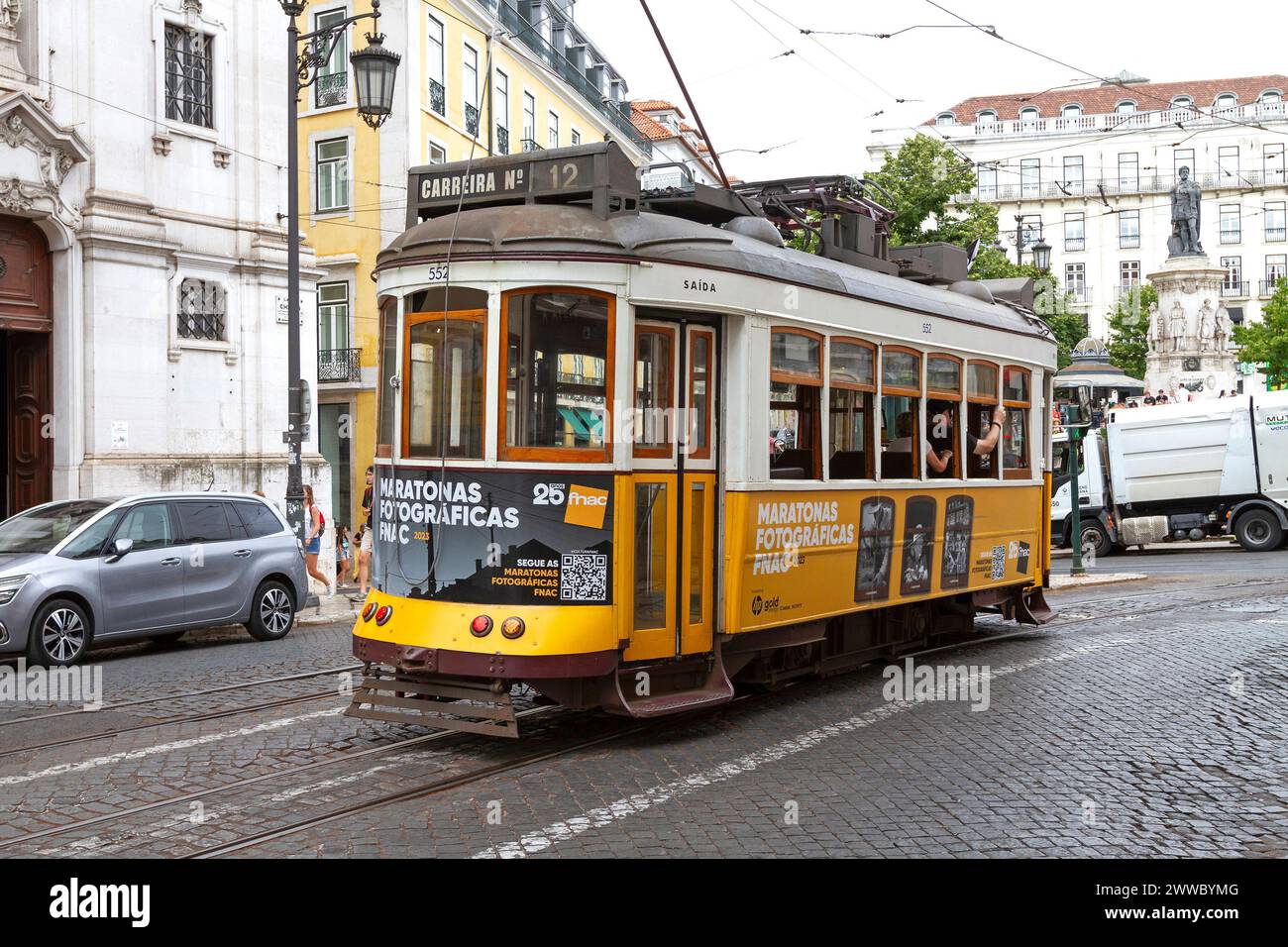 Tram a Lisbona, Portogallo Foto Stock