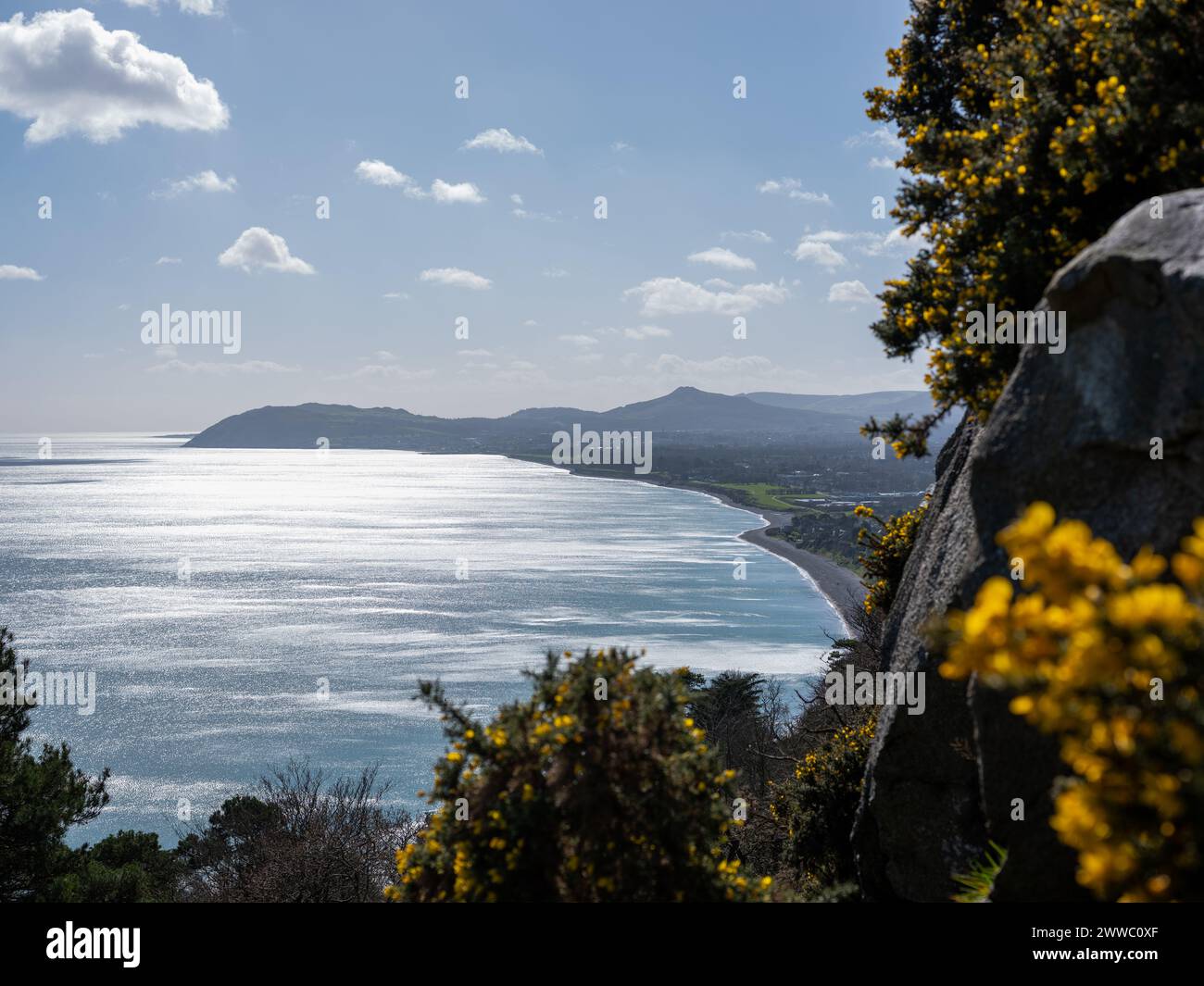 Una vista della costa di Wicklow da Killiney Hill nel sud di Dublino, irlanda. Foto Stock