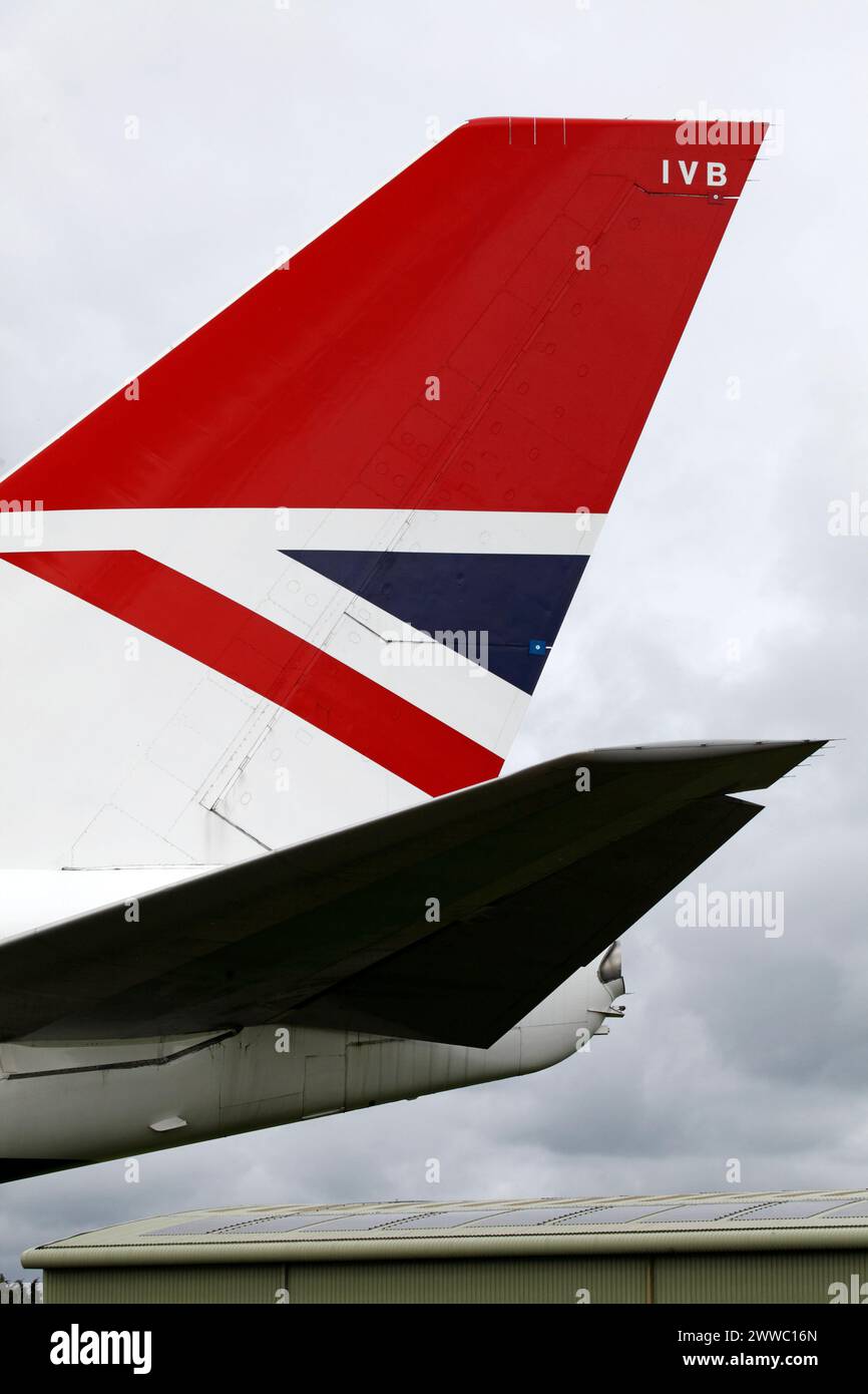 Tailplane del Boeing 747 Negus, esposizione statica all'aeroporto di Cotswold, EGBP. G-CIVB. Sir Arthur Negus. Segni storici della livrea BOAC. Foto Stock