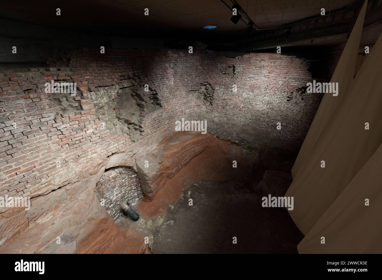 Old Dock, originariamente conosciuto come il molo di Thomas Steers sotto il centro commerciale Liverpool One Foto Stock