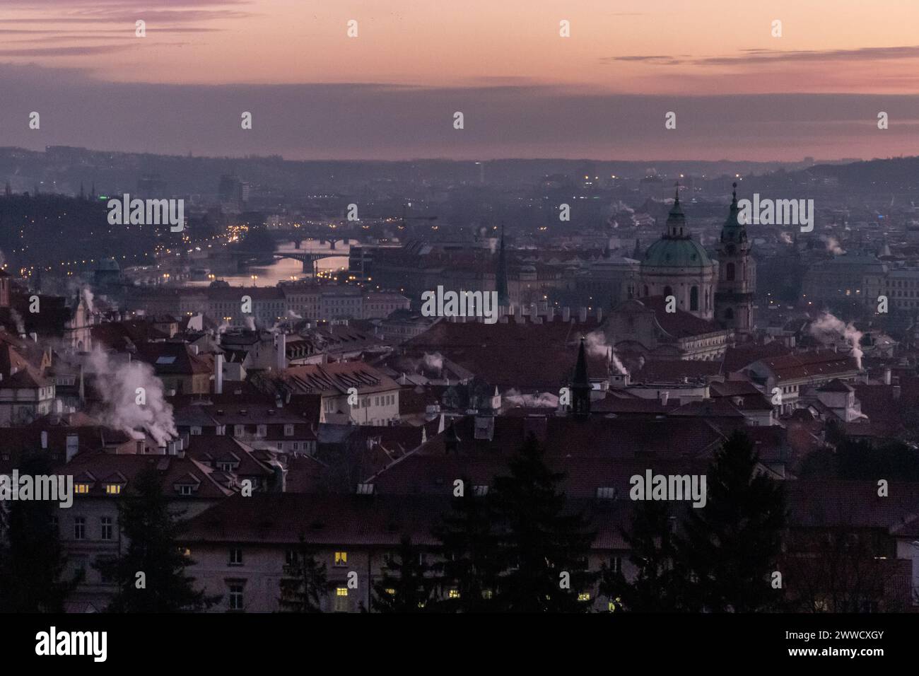 Veduta aerea di Praga, Repubblica Ceca, la mattina presto Foto Stock