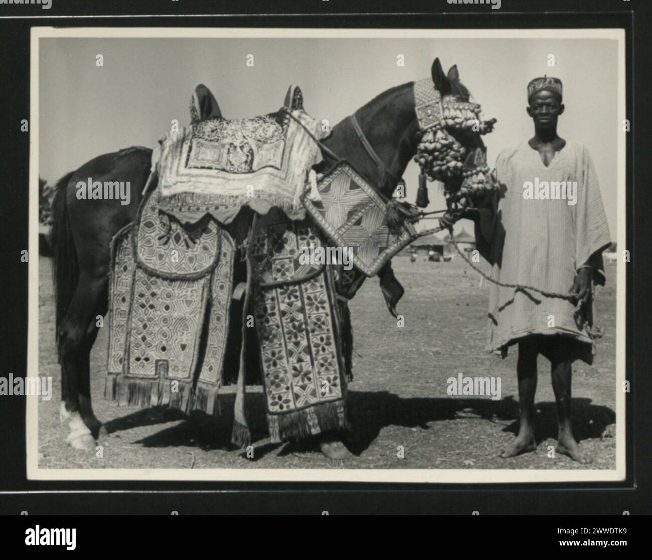 Descrizione: Winning Turn Out, Bawku Agricultural Show. Luogo: Bawku, Togoland Data: 1953 africa Foto Stock