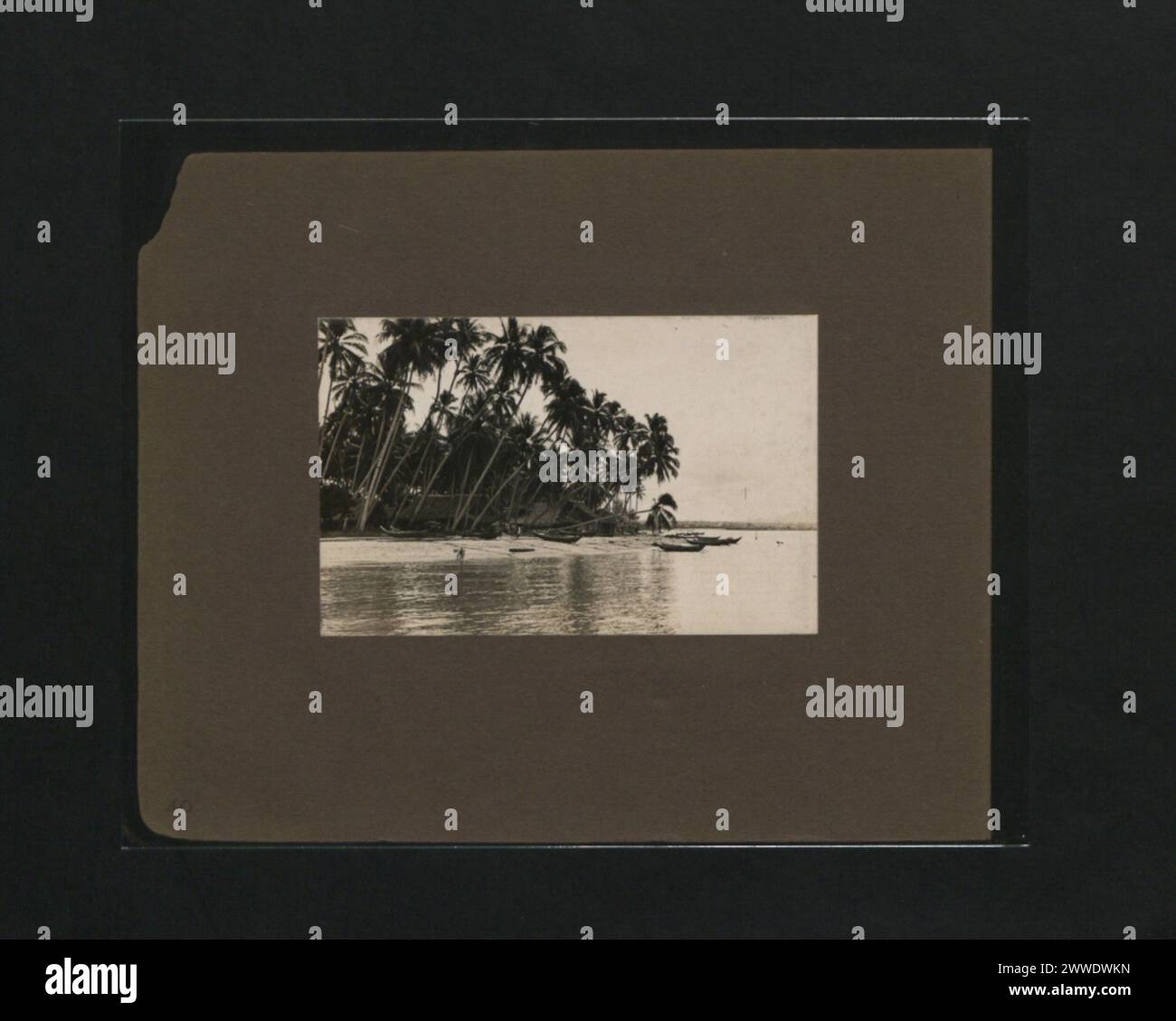 La Malesia negli anni '1930 e '1940 consisteva in diversi insediamenti che fornivano supporto amministrativo, economico e sociale alle comunità urbane e rurali. Foto Stock