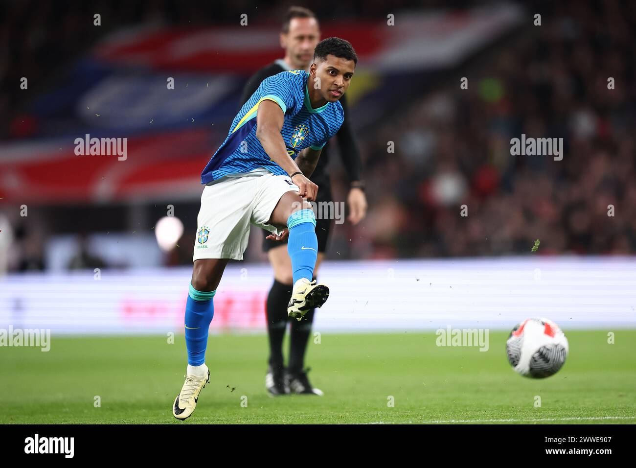 Londra, Regno Unito. 23 marzo 2024. Rodrygo del Brasile durante l'amichevole internazionale tra Inghilterra e Brasile allo stadio di Wembley il 23 marzo 2024 a Londra, Inghilterra. (Foto di Daniel Chesterton/phcimages.com) credito: PHC Images Ltd/Alamy Live News Foto Stock