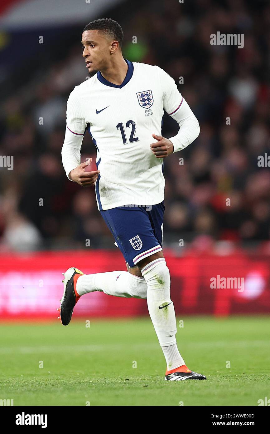 Londra, Regno Unito. 23 marzo 2024. L'Inghilterra Ezri Konsa durante l'amichevole internazionale tra Inghilterra e Brasile allo stadio di Wembley il 23 marzo 2024 a Londra, Inghilterra. (Foto di Daniel Chesterton/phcimages.com) credito: PHC Images Ltd/Alamy Live News Foto Stock