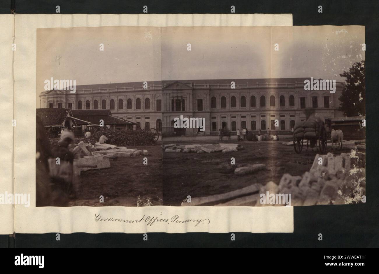 Uffici governativi a Penang, Malesia, che servono funzioni amministrative durante il 1880-1890, mostrando edifici ufficiali dell'era coloniale. Foto Stock