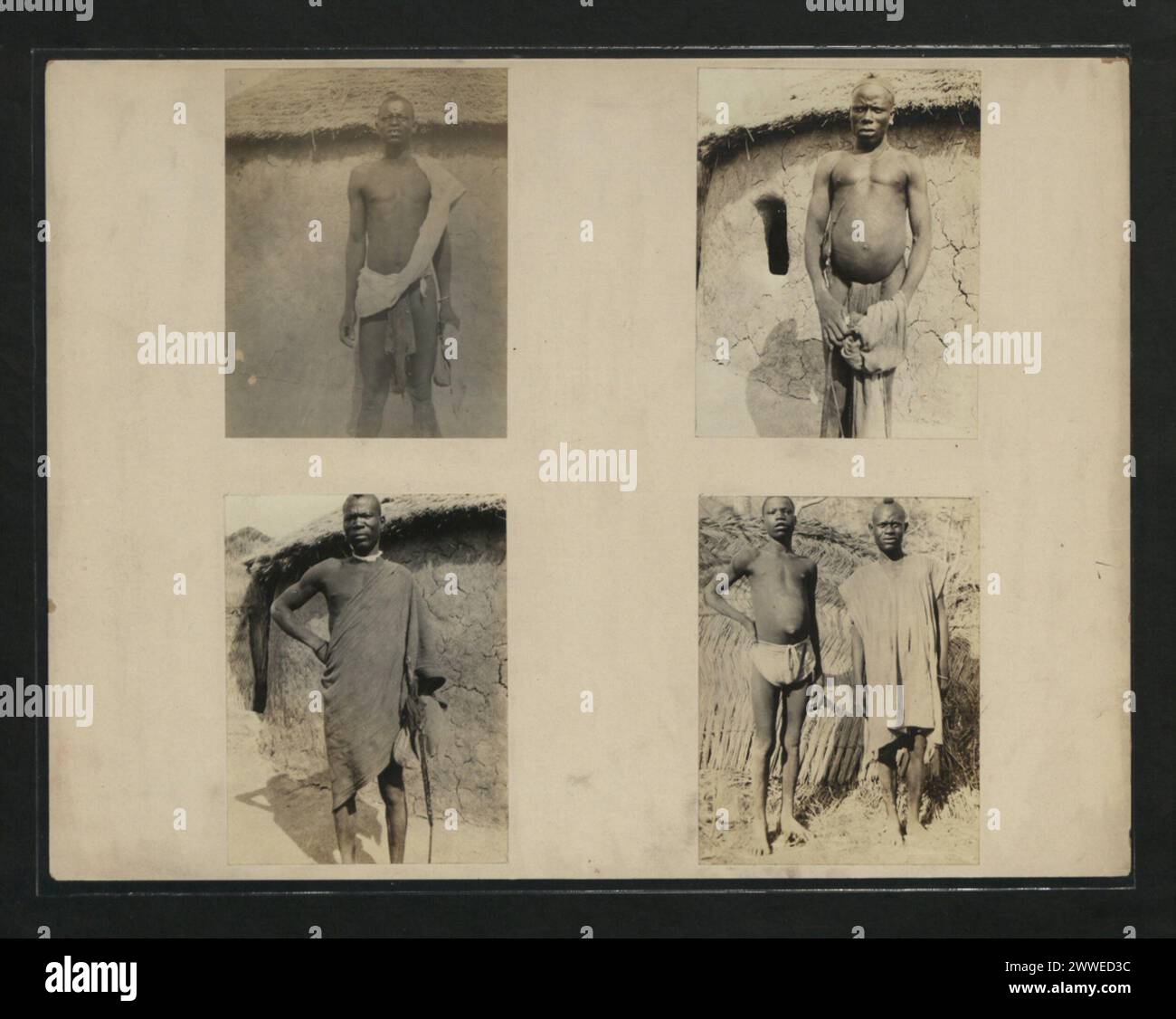 Fotografia che mostra gli hausa in Africa, mettendo in evidenza l'abbigliamento tradizionale, i ruoli sociali e l'ambiente della comunità. Foto Stock