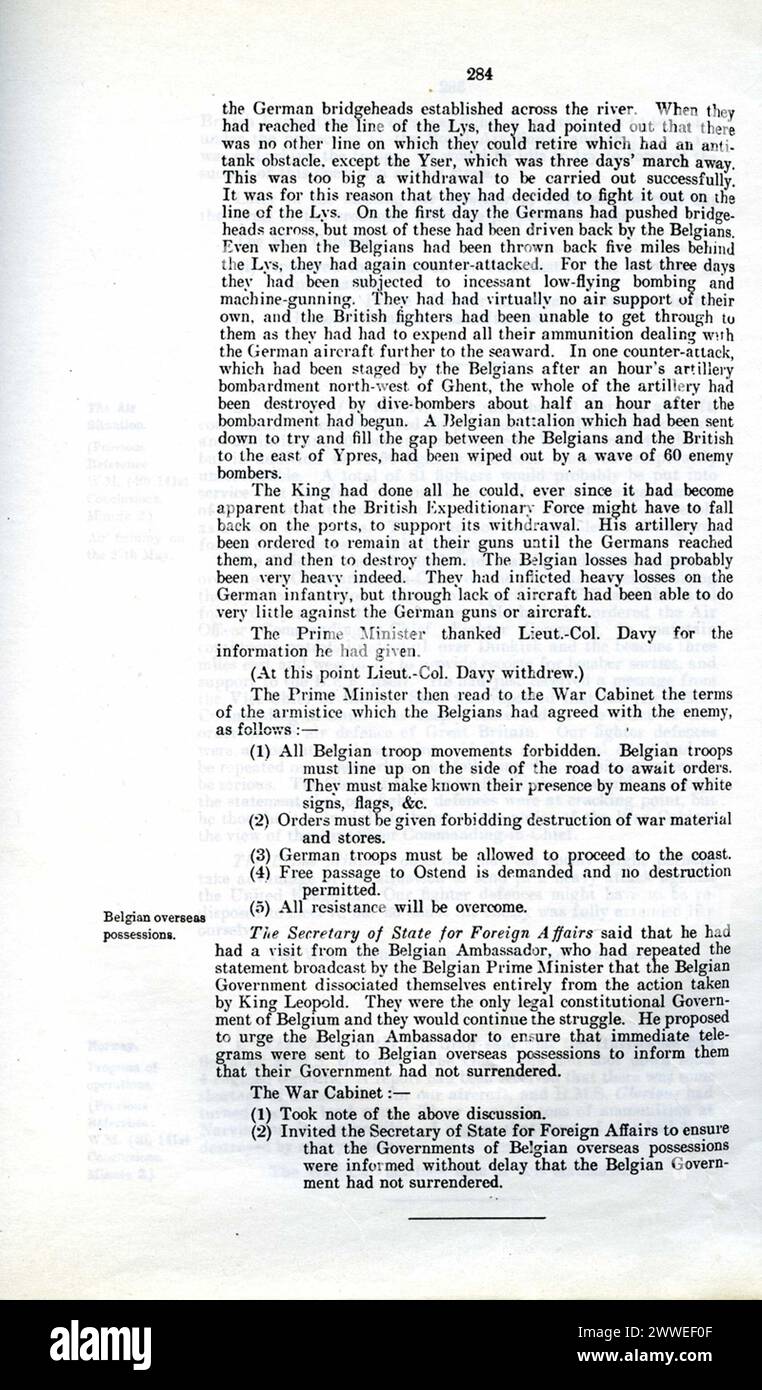 Resoconto ufficiale della riunione del Gabinetto britannico tenutasi il 28 maggio 1940 durante la seconda guerra mondiale, documentando le discussioni sulla strategia in tempo di guerra, la difesa nazionale e le decisioni politiche guidate dal primo ministro Winston Churchill. Foto Stock