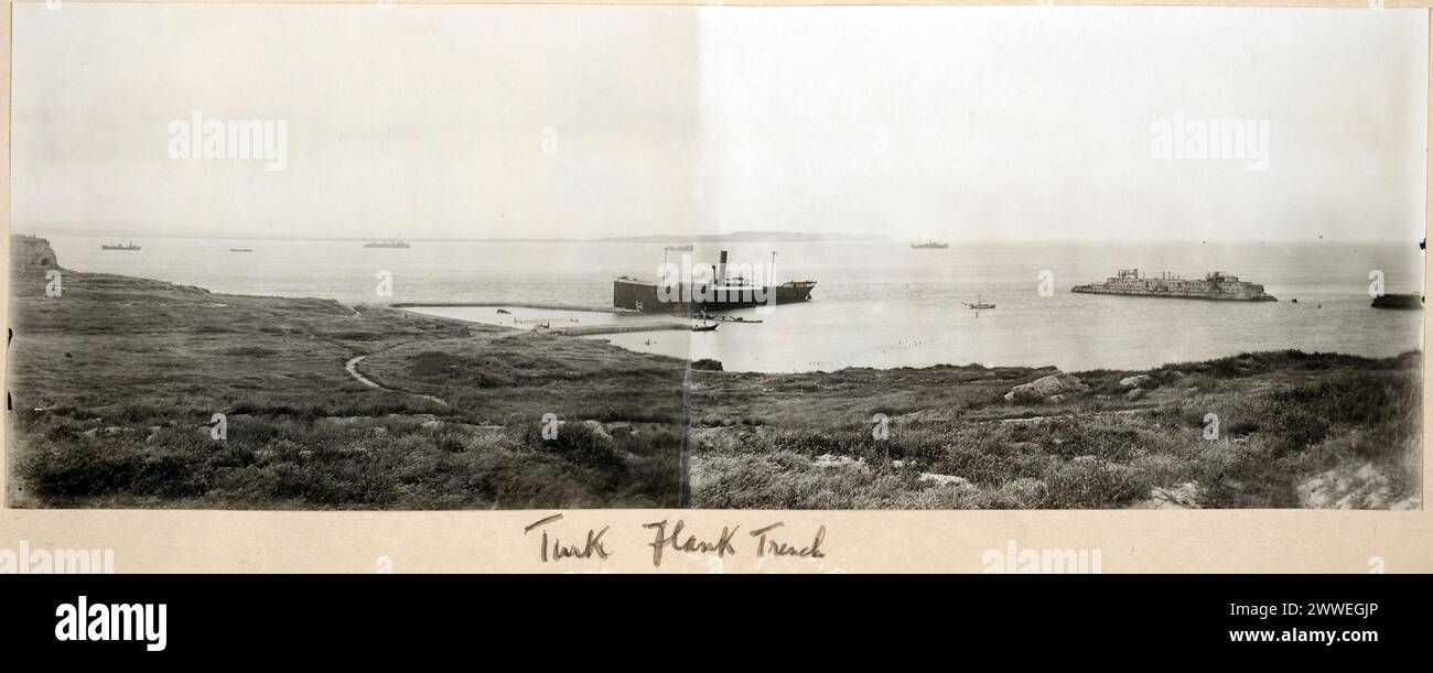 Un'immagine del 1915 raffigurante una trincea sul fianco turco sulla penisola di Gallipoli, parte delle posizioni difensive ottomane durante la campagna di Gallipoli della prima guerra mondiale Foto Stock