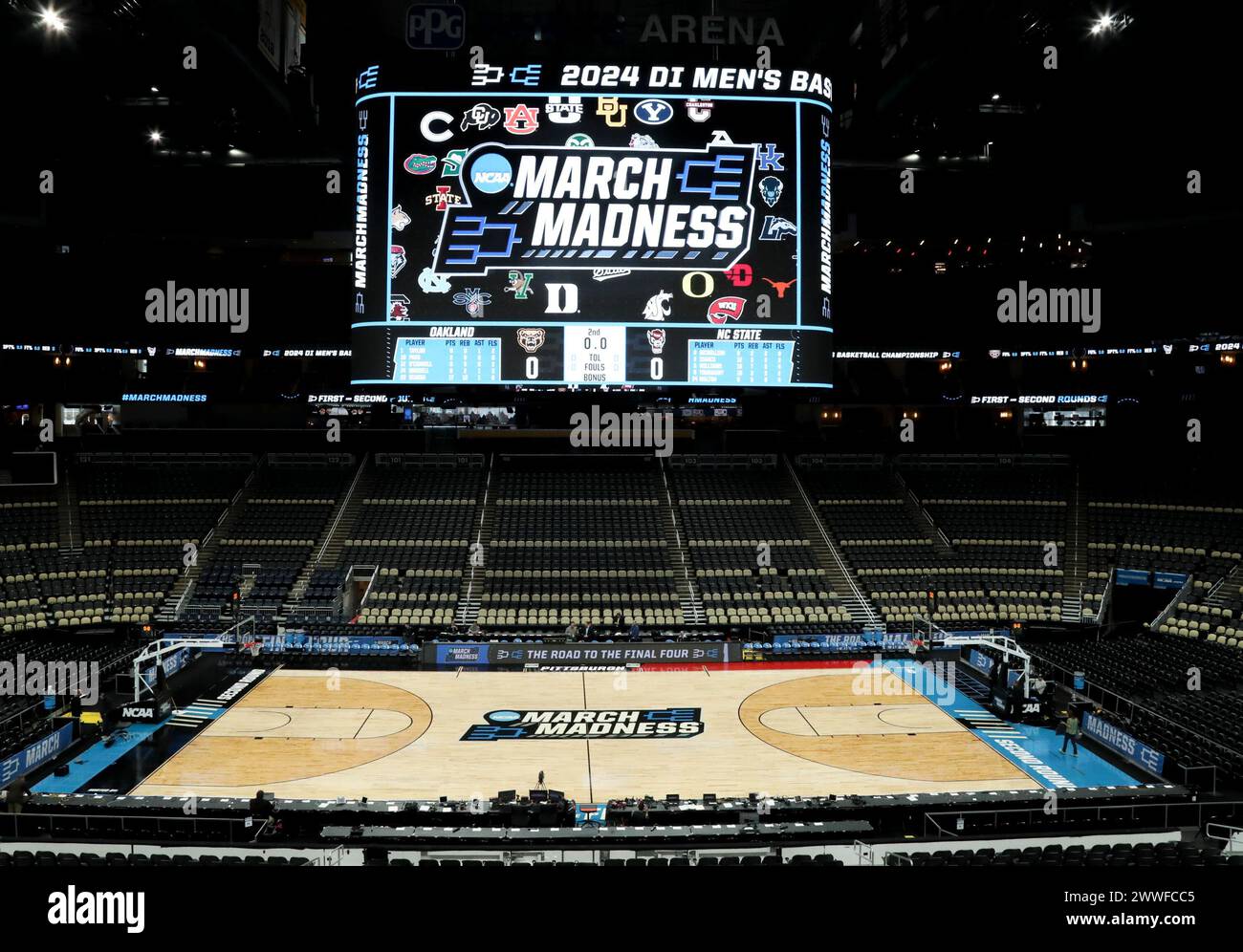 Pittsburgh, Pennsylvania, Stati Uniti. 23 marzo 2024. Il PPG dipinge l'Arena prima degli Oakland Golden Grizzlies contro il North Carolina State Wolfpack nel secondo turno del campionato maschile di pallacanestro NCAA Division i il 21 marzo 2024 alla PPG Paints Arena di Pittsburgh, PA. Crediti: csm/Alamy Live News Foto Stock