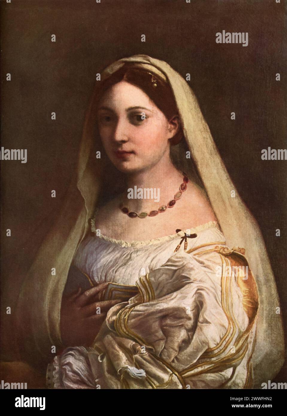 "La donna Velata" di Raffaello (1516 circa): Ospitato nella Galleria Palatina di Firenze, presenta una donna, ritenuta la musa di Raffaello. "La donna Velata" è celebrata per la sua qualità realistica e la profondità emotiva, mostrando la maestria di Raffaello nella ritrattistica e la sua influenza sulla rappresentazione della bellezza e della grazia nell'alto Rinascimento. Foto Stock