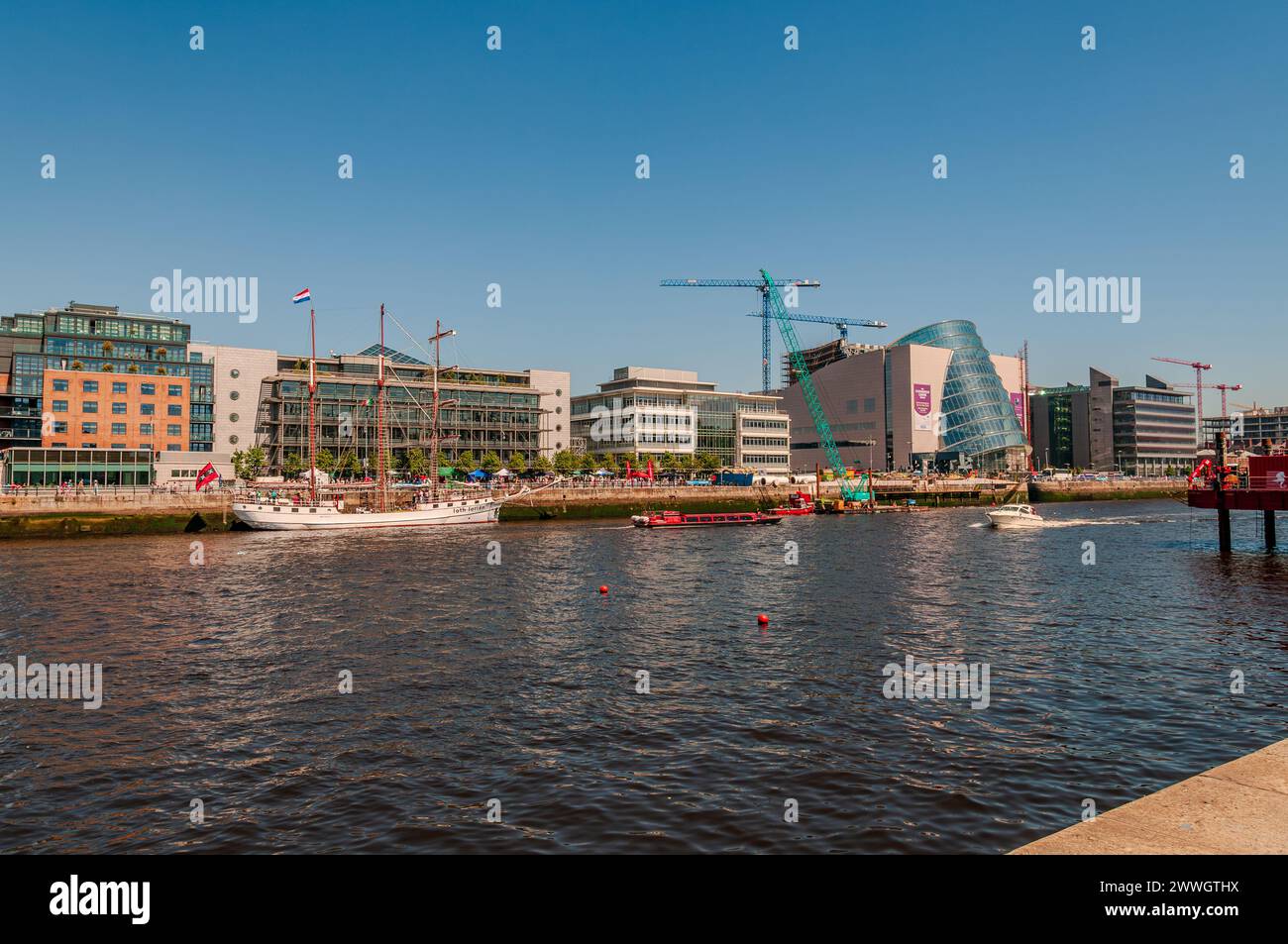 Dublino, la capitale della Repubblica d'Irlanda, si trova sulla costa orientale dell'Irlanda, alla foce del fiume Liffey. Foto Stock