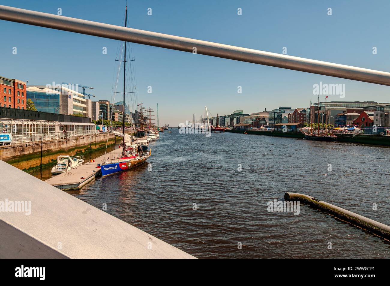 Dublino, la capitale della Repubblica d'Irlanda, si trova sulla costa orientale dell'Irlanda, alla foce del fiume Liffey. Foto Stock