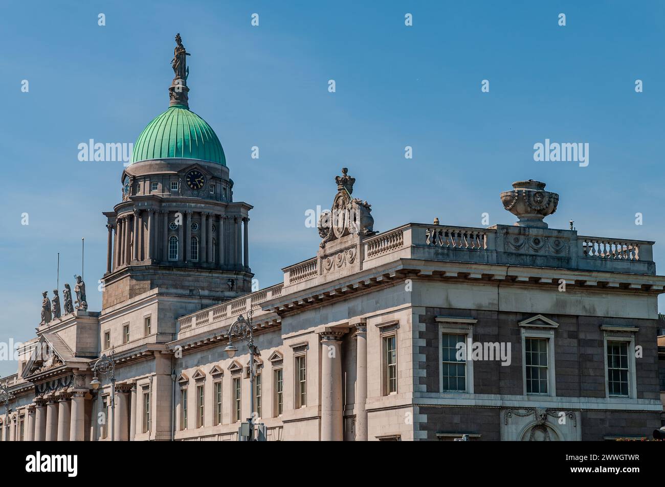 Dublino, la capitale della Repubblica d'Irlanda, si trova sulla costa orientale dell'Irlanda, alla foce del fiume Liffey. Foto Stock