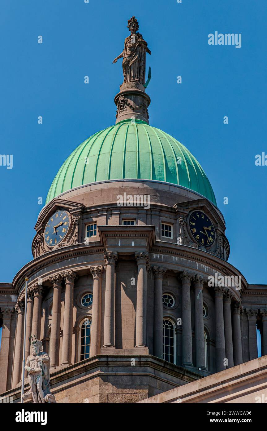 Dublino, la capitale della Repubblica d'Irlanda, si trova sulla costa orientale dell'Irlanda, alla foce del fiume Liffey. Foto Stock
