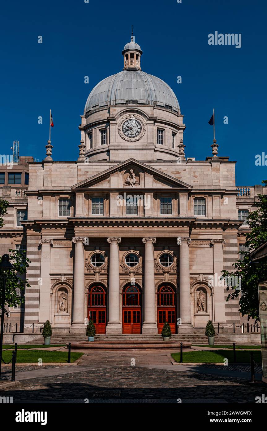 Dublino, la capitale della Repubblica d'Irlanda, si trova sulla costa orientale dell'Irlanda, alla foce del fiume Liffey. Foto Stock