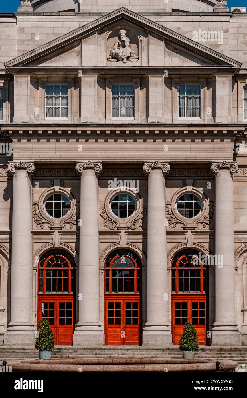 Dublino, la capitale della Repubblica d'Irlanda, si trova sulla costa orientale dell'Irlanda, alla foce del fiume Liffey. Foto Stock