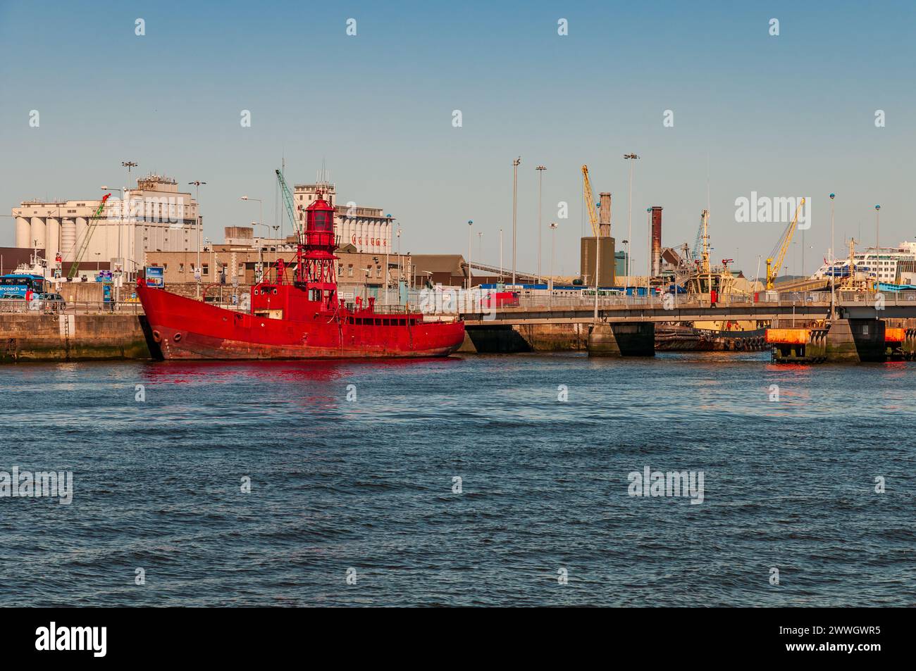 Dublino, la capitale della Repubblica d'Irlanda, si trova sulla costa orientale dell'Irlanda, alla foce del fiume Liffey. Foto Stock