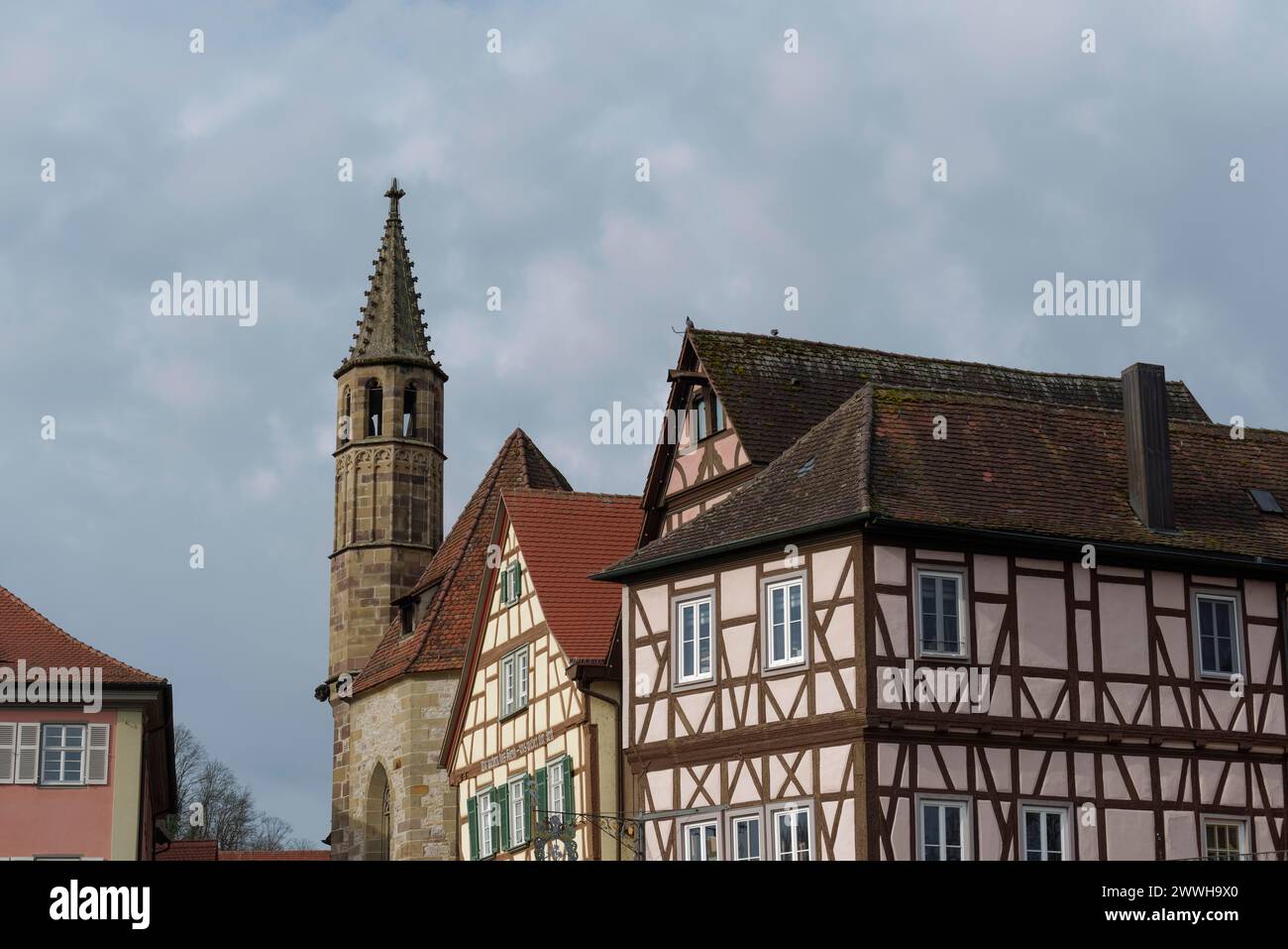 Johanniterkirche, museo d'arte, casa in legno, centro storico, valle Kocher, Kocher, sala schwaebisch, hohenlohe, heilbronn-franken Foto Stock