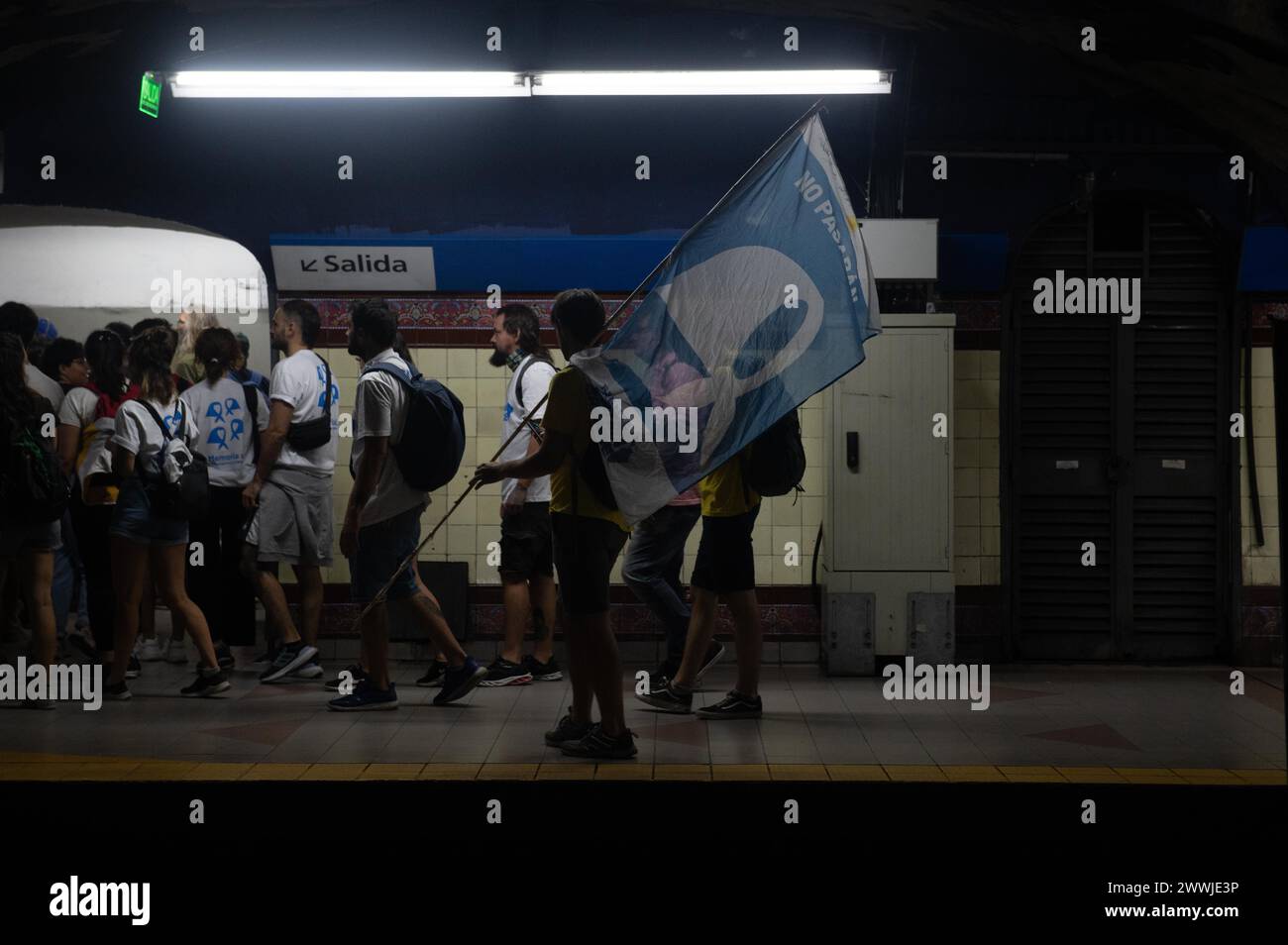 Buenos Aires, Buenos Aires, Argentina. 24 marzo 2024. Migliaia di argentini si riuniscono in Plaza de Mayo per celebrare il Memorial Day della verità e della giustizia, a Buenos Aires, Argentina, il 24 marzo 2024 (Credit Image: © Igor Wagner/ZUMA Press Wire) SOLO USO EDITORIALE! Non per USO commerciale! Foto Stock