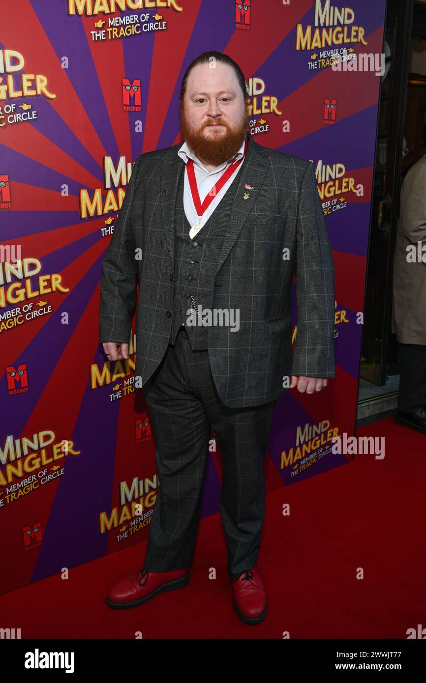 Londra, Regno Unito. 24 marzo 2024. Henry Lewis partecipa A Una performance di gala di Mind Mangler: Member of the Tragic Circle all'Apollo Theatre, Londra, Regno Unito. Credito: Vedi li/Picture Capital/Alamy Live News Foto Stock