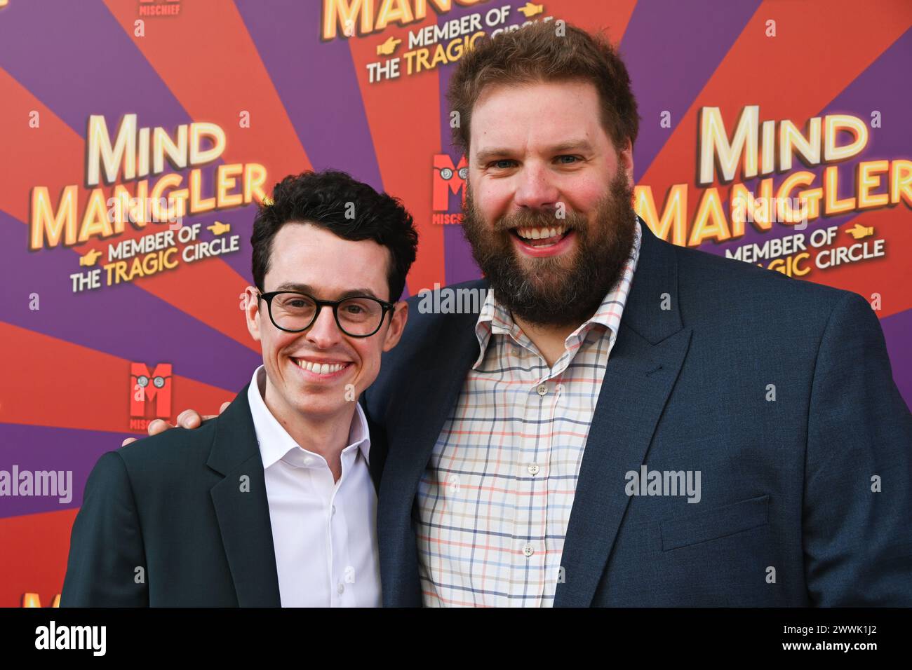 Londra, Regno Unito. 24 marzo 2024. Henry Lewis e Jonathan Sayer assistono all'A Gala Performance of Mind Mangler: Member of the Tragic Circle all'Apollo Theatre, Londra, Regno Unito. Credito: Vedi li/Picture Capital/Alamy Live News Foto Stock