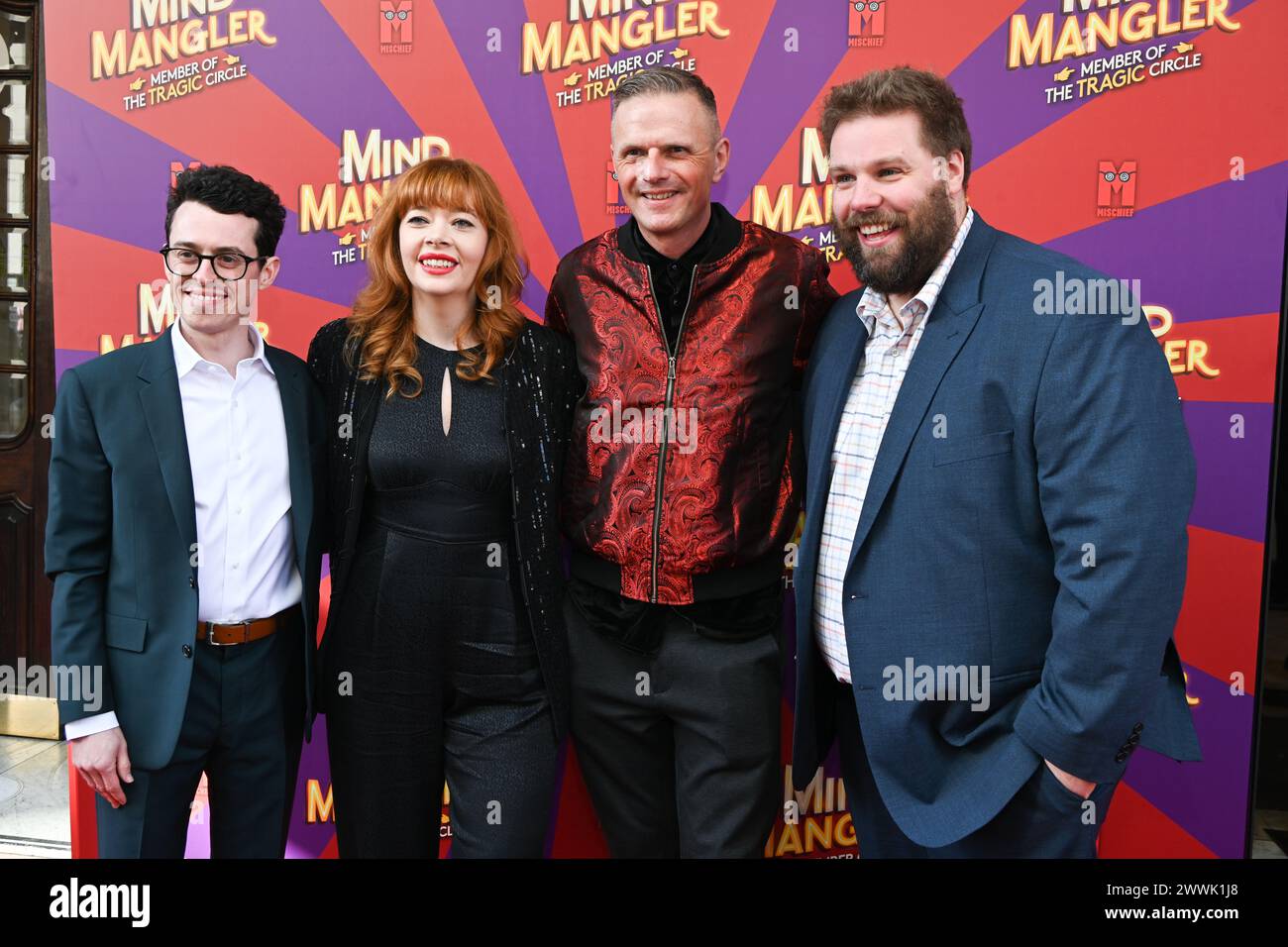 Londra, Regno Unito. 24 marzo 2024. Henry Lewis e Jonathan Sayer assistono all'A Gala Performance of Mind Mangler: Member of the Tragic Circle all'Apollo Theatre, Londra, Regno Unito. Credito: Vedi li/Picture Capital/Alamy Live News Foto Stock