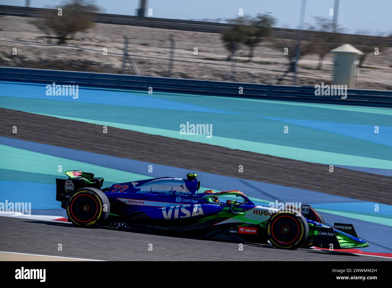 CIRCUITO INTERNAZIONALE DEL BAHRAIN, BAHRAIN - 21 FEBBRAIO: Yuki Tsunoda, Visa Cash App RB F1 Team AT04 durante i test del Bahrain sul circuito Internazionale del Bahrain il 21 febbraio 2024 a Sakhir, Bahrain. (Foto di Michael Potts/BSR Agency) Foto Stock